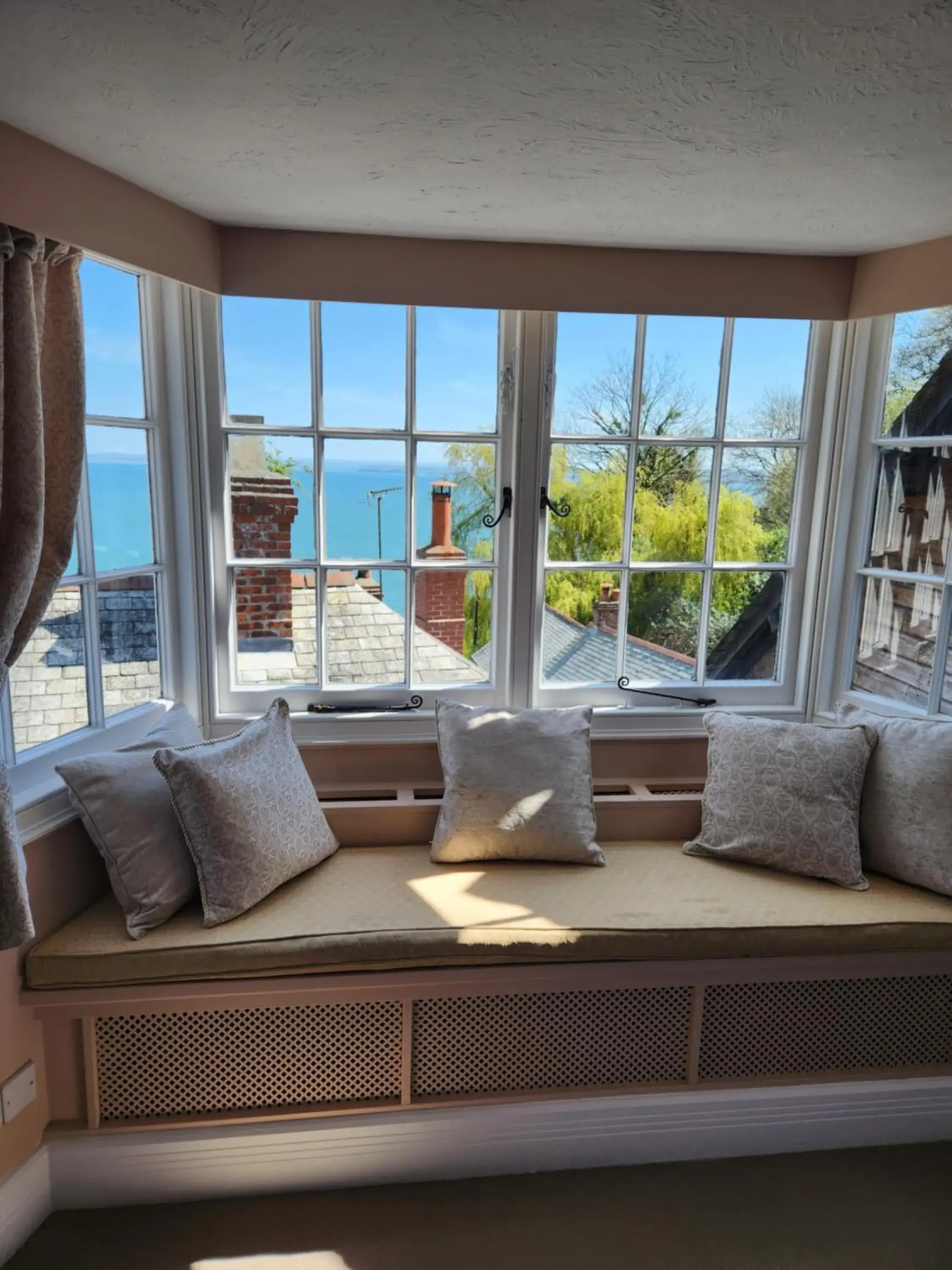 Deluxe Double Room with Sea View in The New Inn Clovelly Deluxe Double Room with Sea View in The New Inn Clovelly