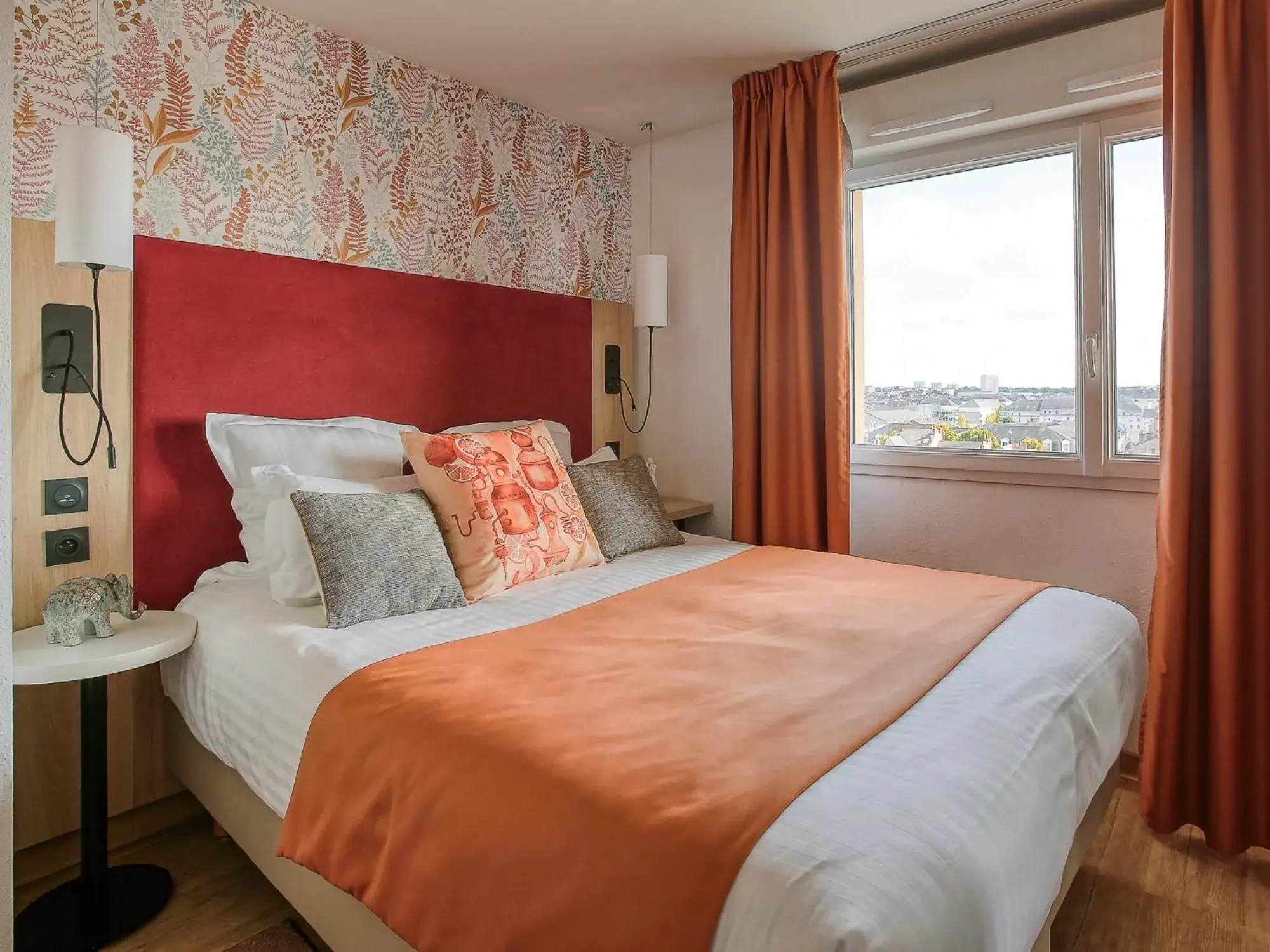 Photo of the whole room, Bed in Séjours & Affaires Angers Atrium Photo of the whole room, Bed in Séjours & Affaires Angers Atrium