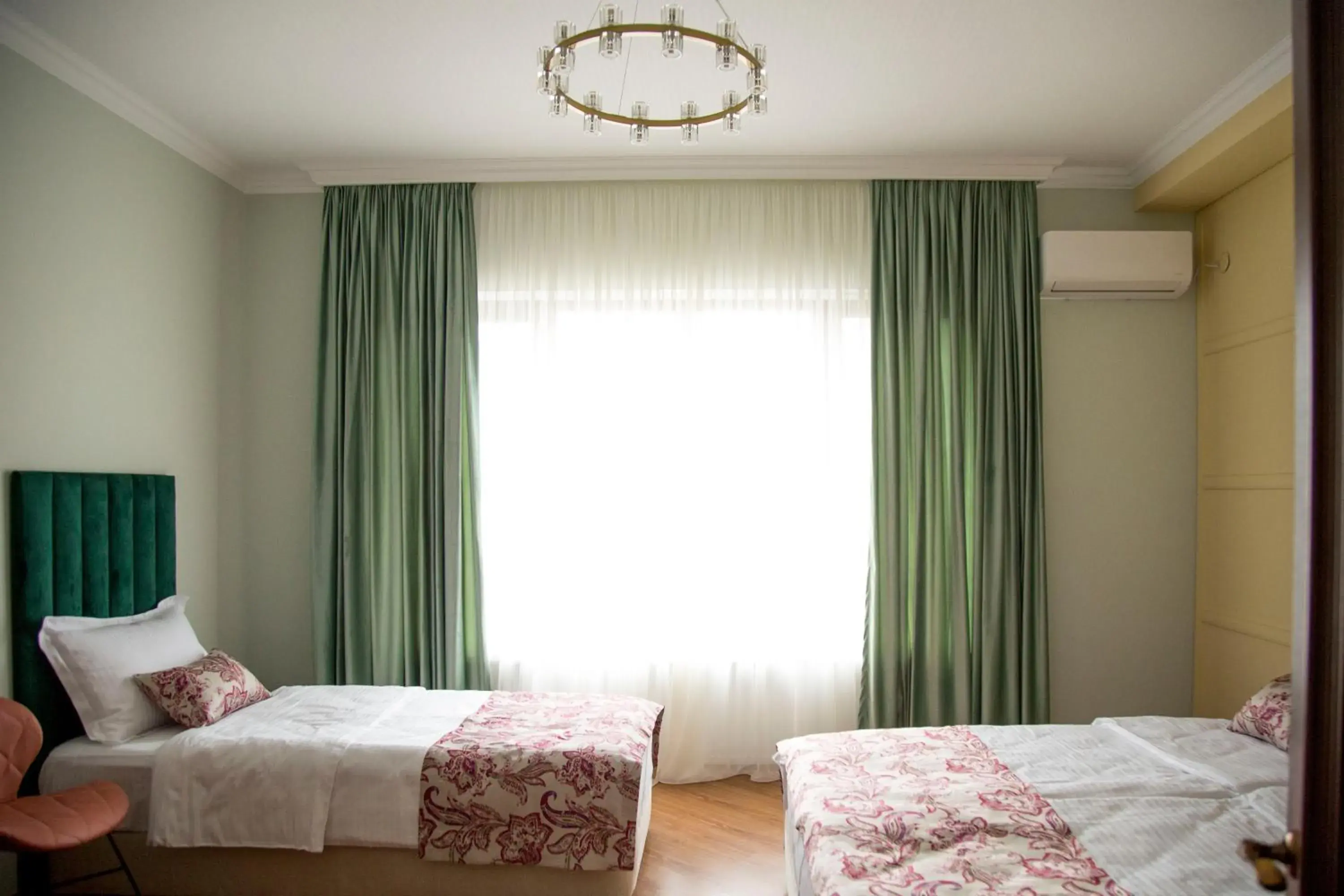 Triple Room in Phazisi Hotel Triple Room in Phazisi Hotel