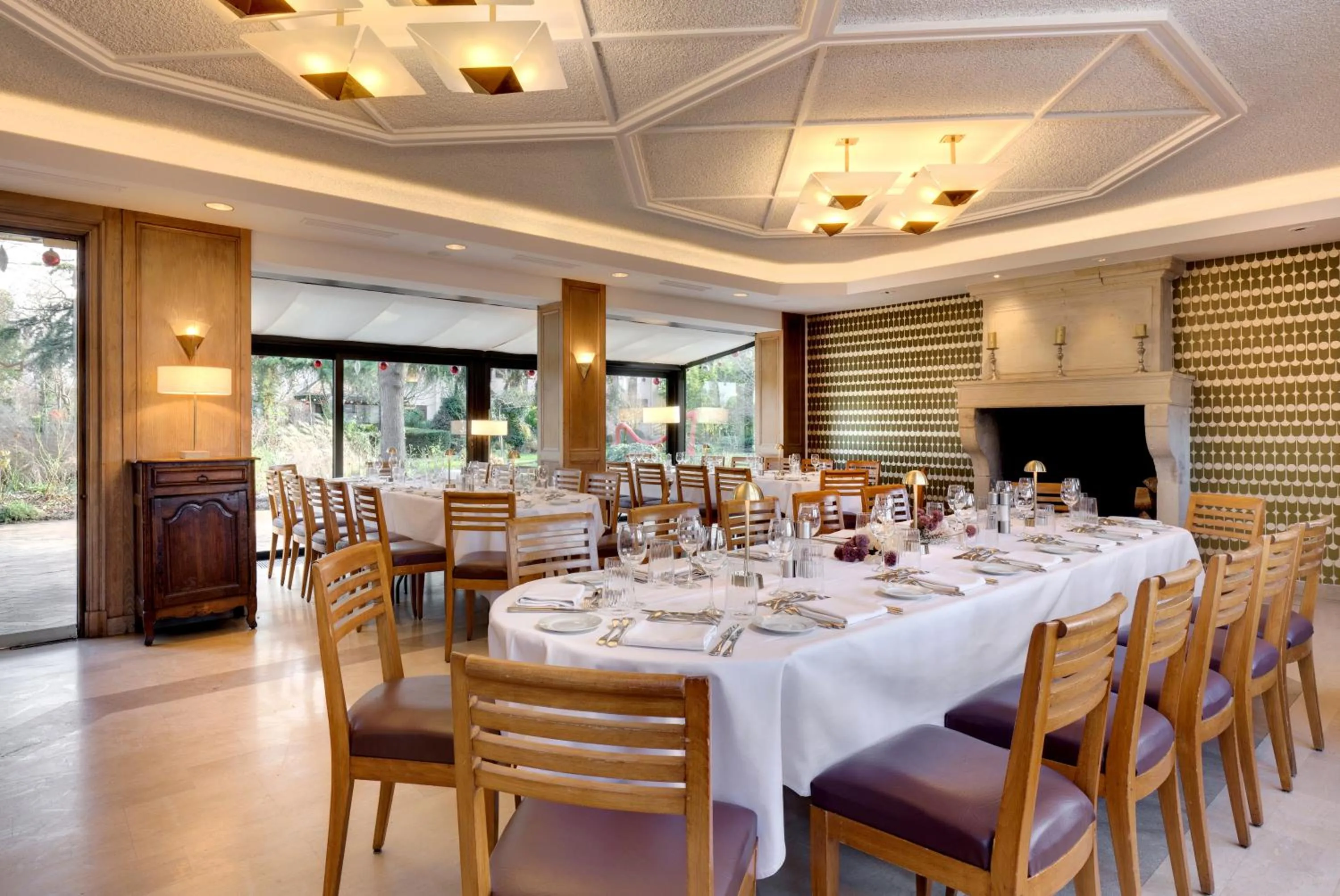 Banquet/Function facilities in CAZAUDEHORE Hôtel Restaurant Gastronomique Terrasse et Jardins