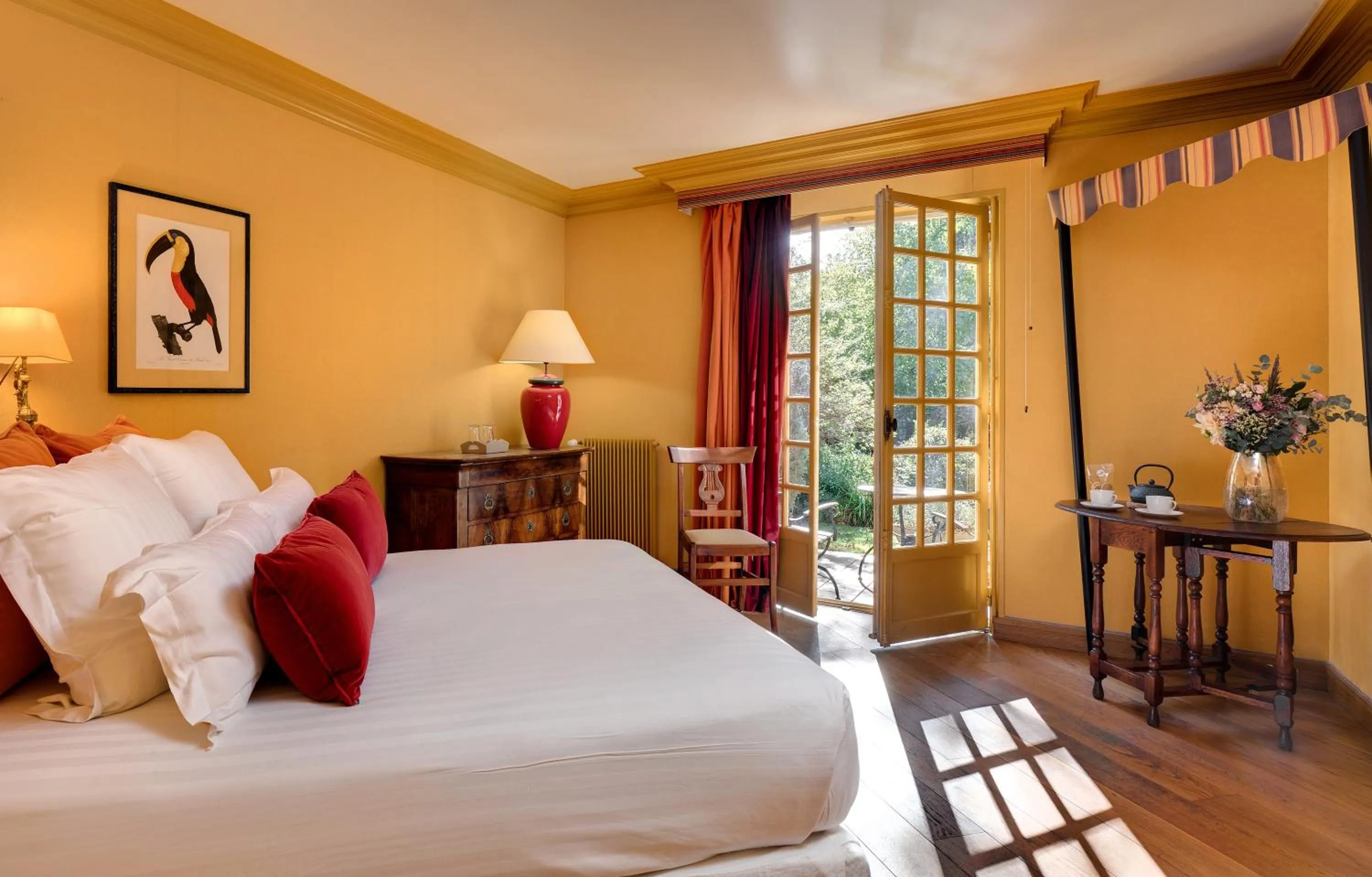 Bedroom, Bed in CAZAUDEHORE Hôtel Restaurant Gastronomique Terrasse et Jardins