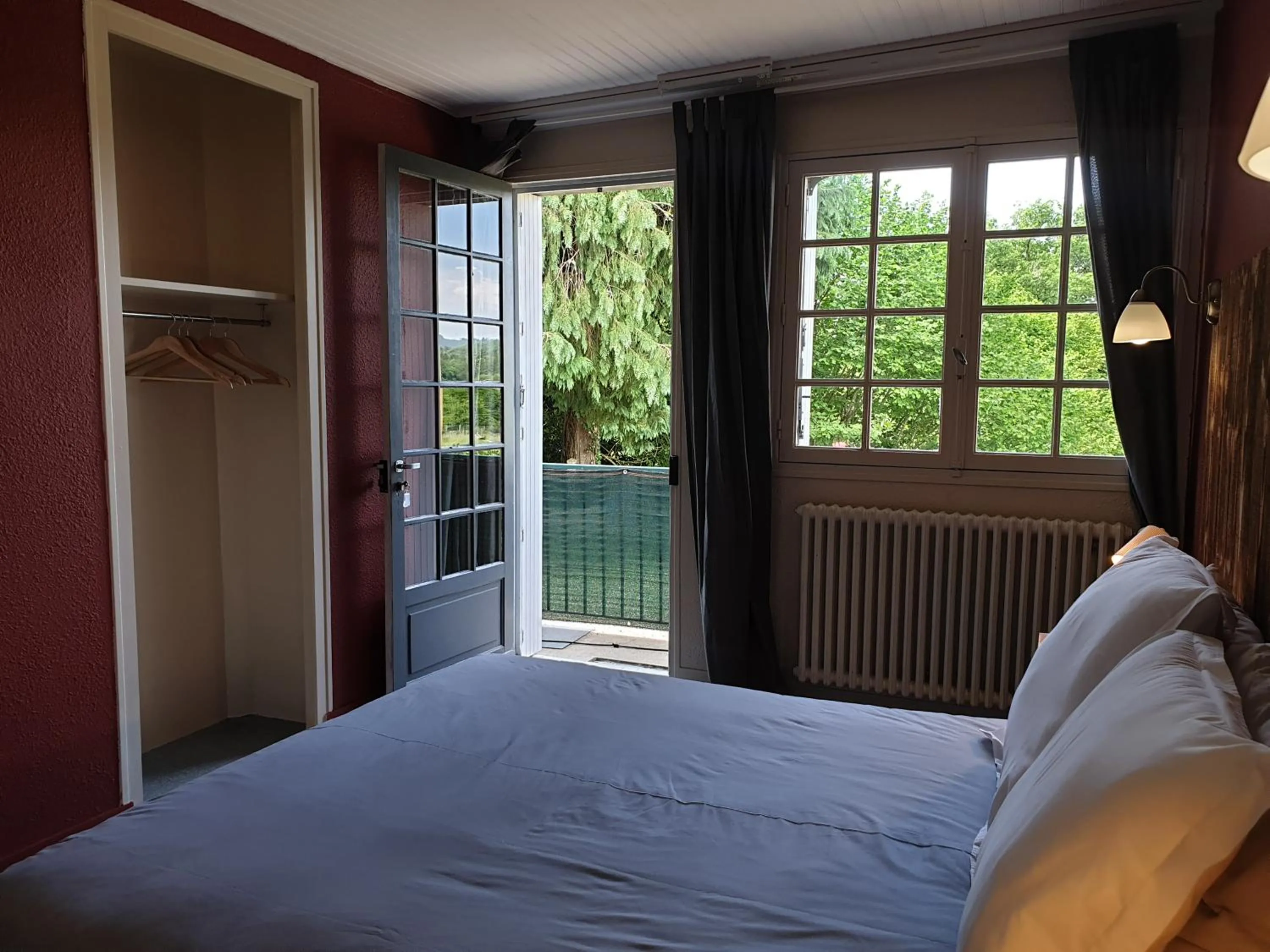 Bed in Auberge du Bois de l'étang - Motel les Tilleuls