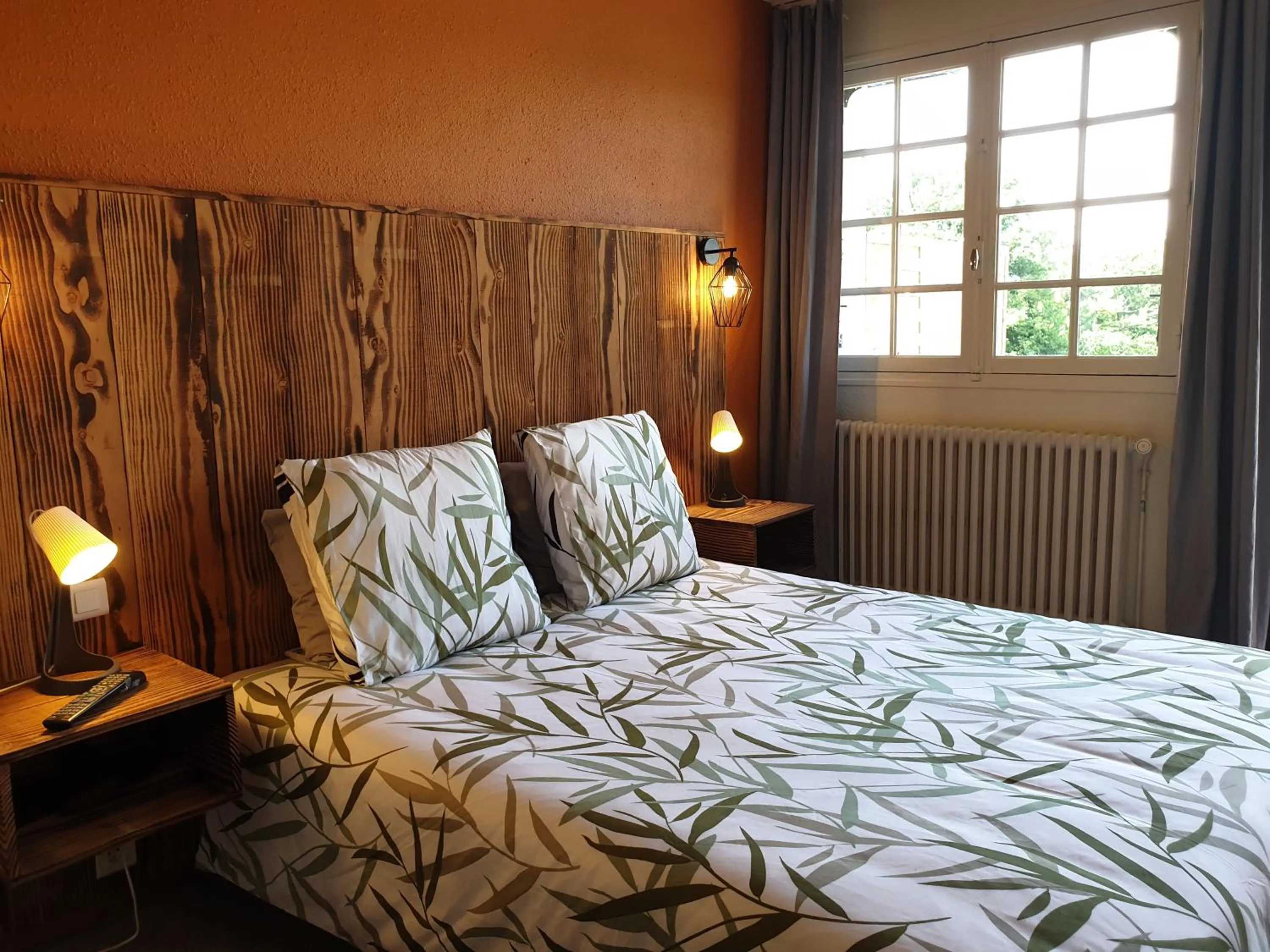 Bed in Auberge du Bois de l'étang - Motel les Tilleuls
