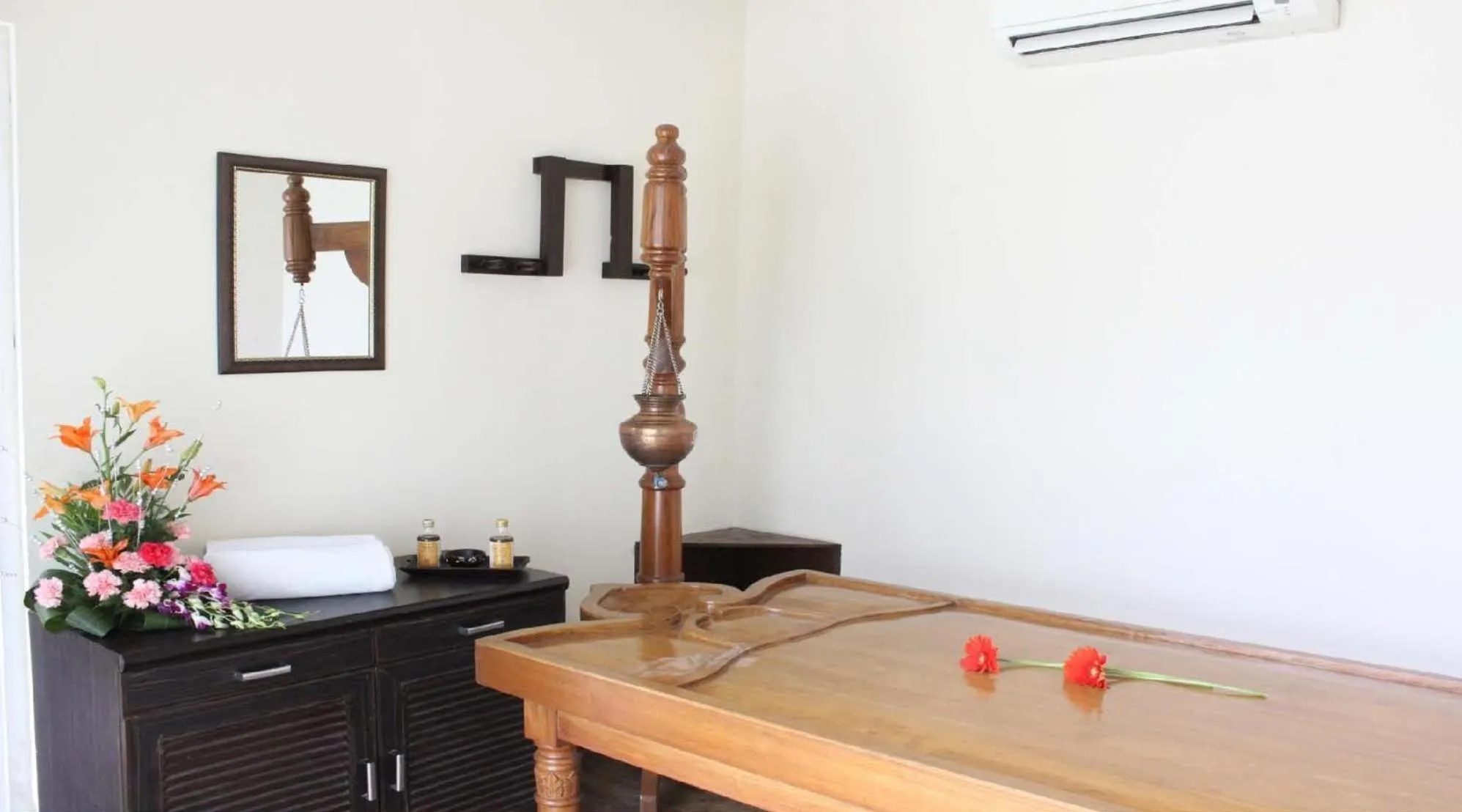 Spa and wellness centre/facilities in Godwin Haridwar