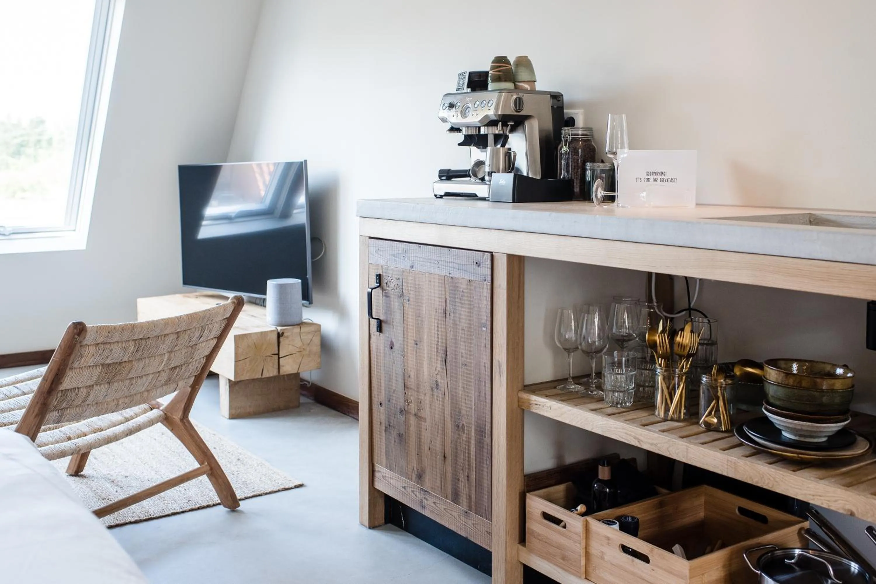 Coffee/tea facilities in Van Heeckeren Apartments & Suites Nes