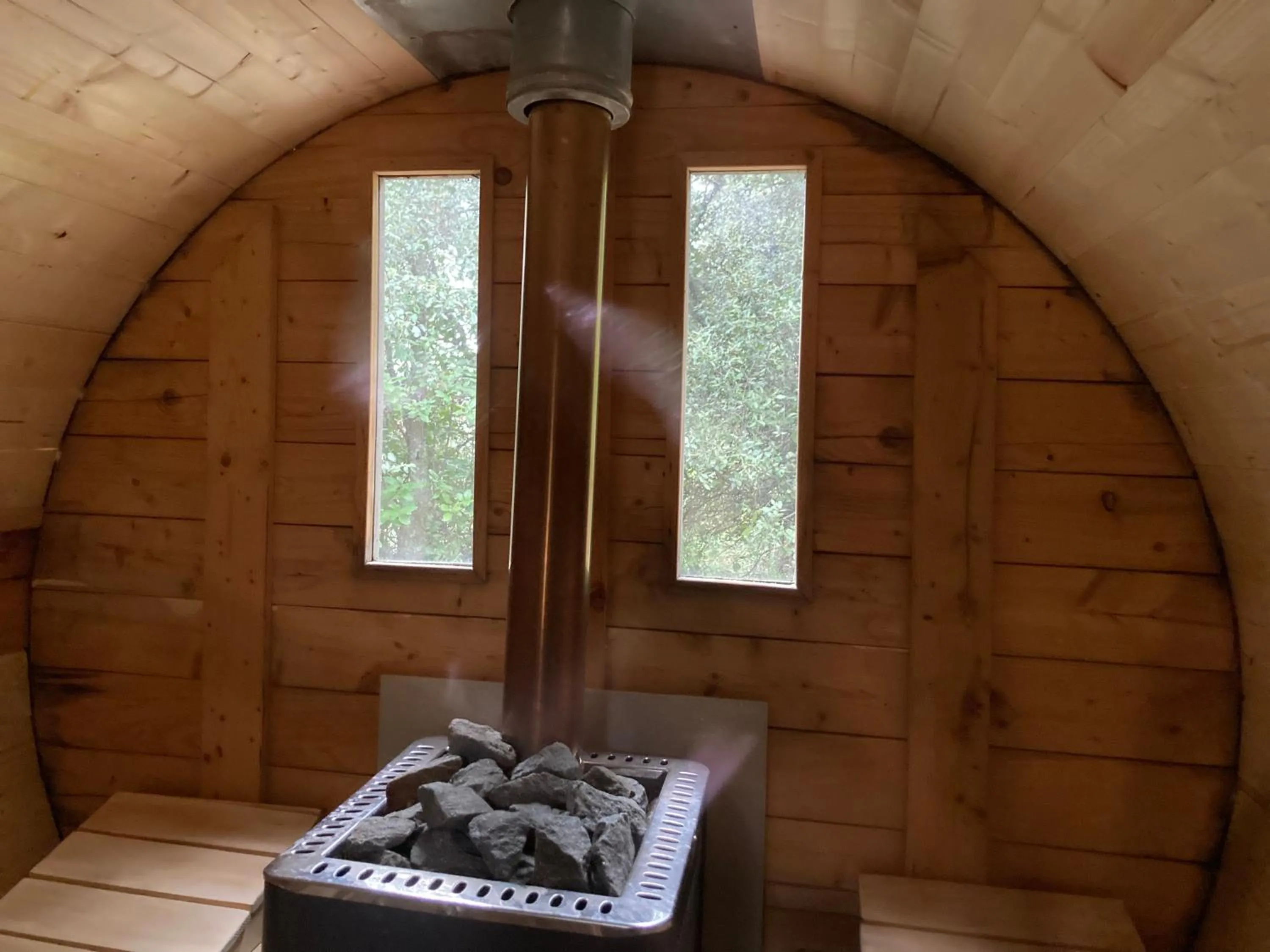 Suite Royale- SPA - Jacuzzi - Sauna - Massage - 2 Double Rooms - 4 SAISONS - Piscine Chauffée Toute l'année - POOL VIEW - Heated POOL -800m City Centre