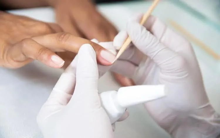 Suite Royale- SPA - Jacuzzi - Sauna - Massage - 2 Double Rooms - 4 SAISONS - Piscine Chauffée Toute l'année - POOL VIEW - Heated POOL -800m City Centre