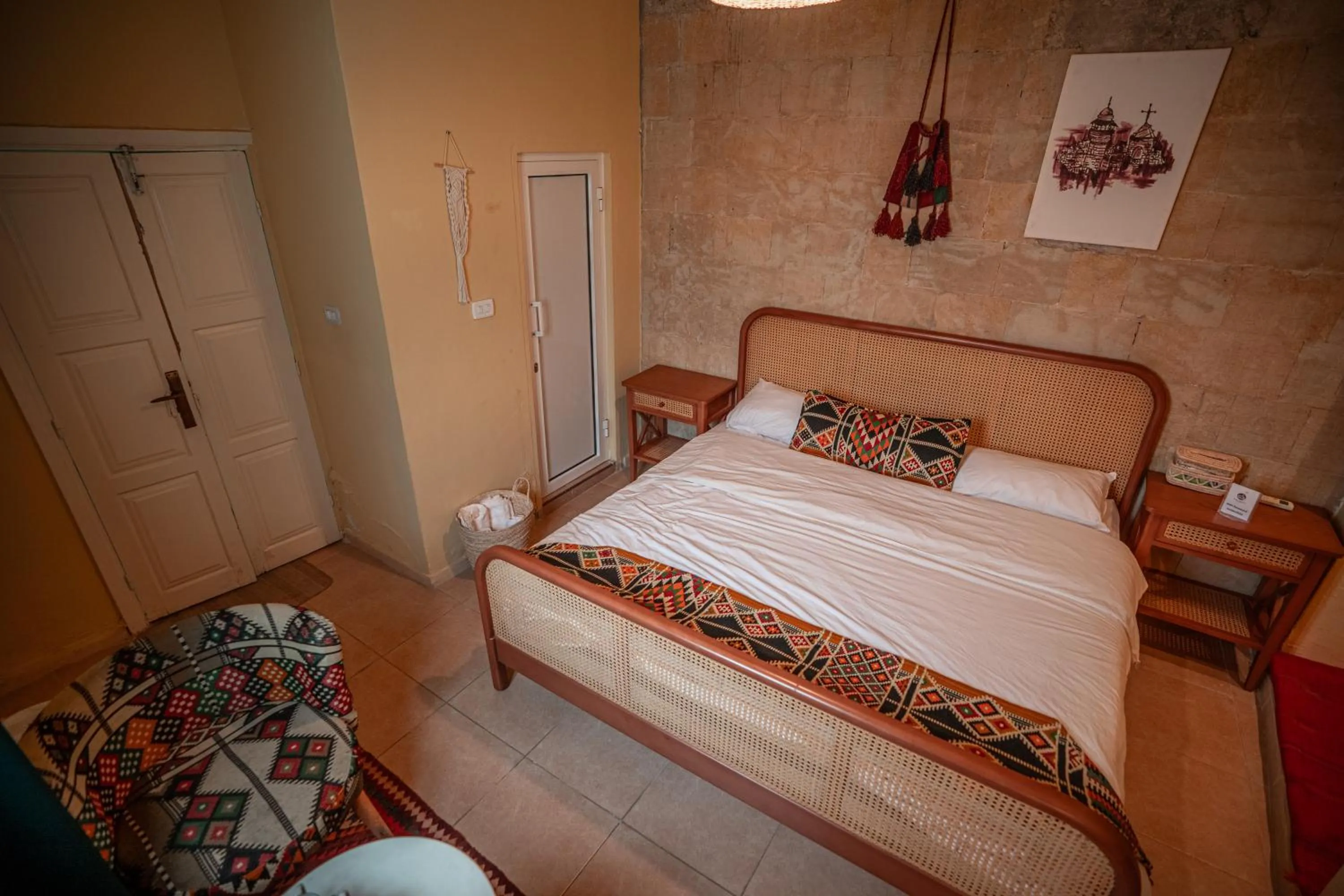 Photo of the whole room, Bed in Jordan Heritage Madhafa