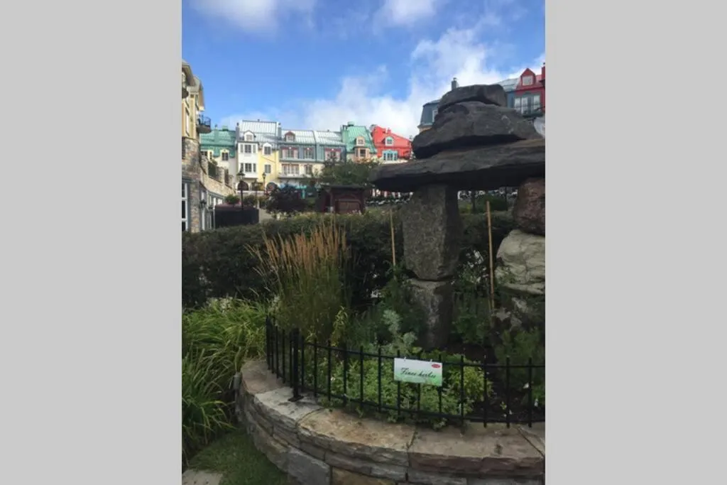 The MountainSide by Escapades Tremblant