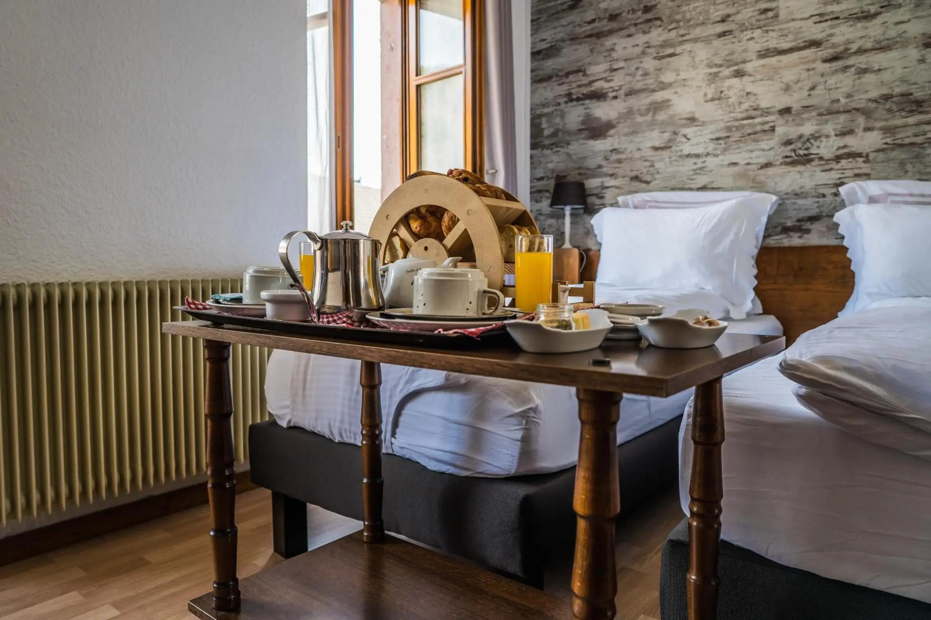 Breakfast, Bed in Hôtel Au Vieux Moulin Breakfast, Bed in Hôtel Au Vieux Moulin