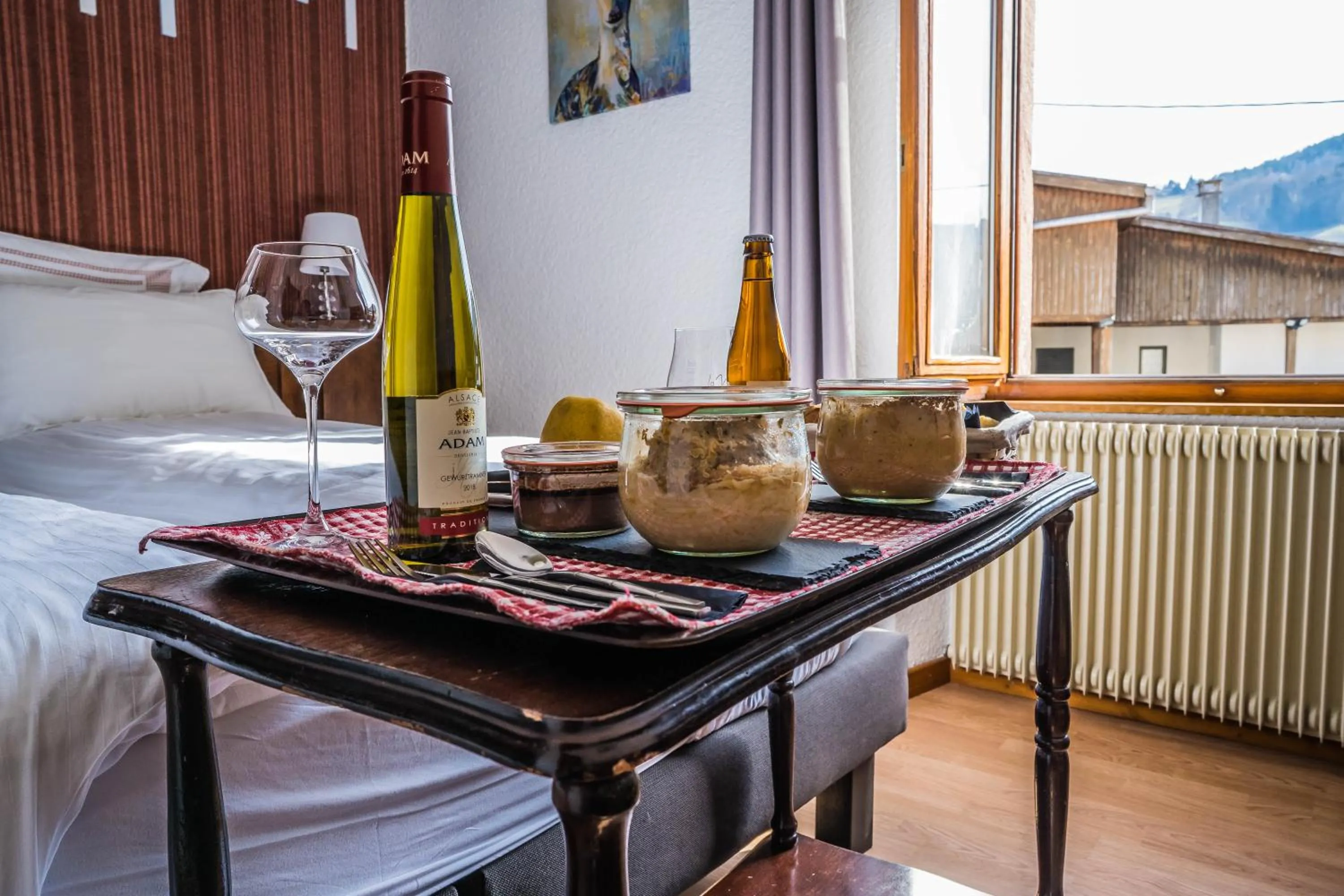 Food and drinks in Hôtel Au Vieux Moulin