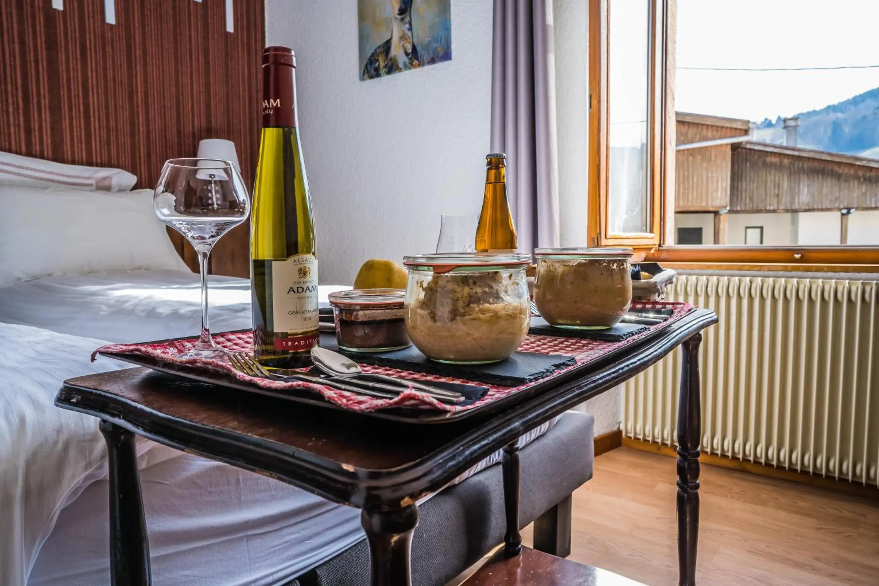 Food and drinks in Hôtel Au Vieux Moulin Food and drinks in Hôtel Au Vieux Moulin