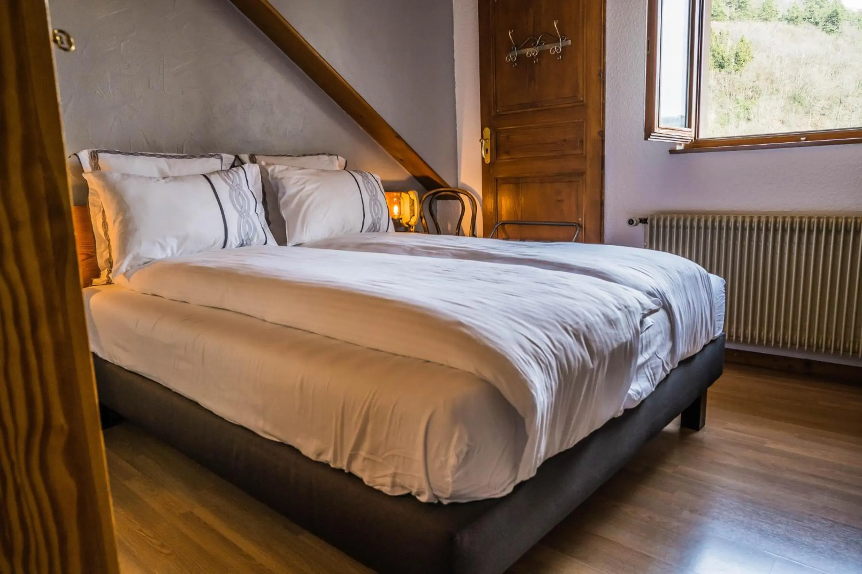 Double Room with Shower in Hôtel Au Vieux Moulin Double Room with Shower in Hôtel Au Vieux Moulin