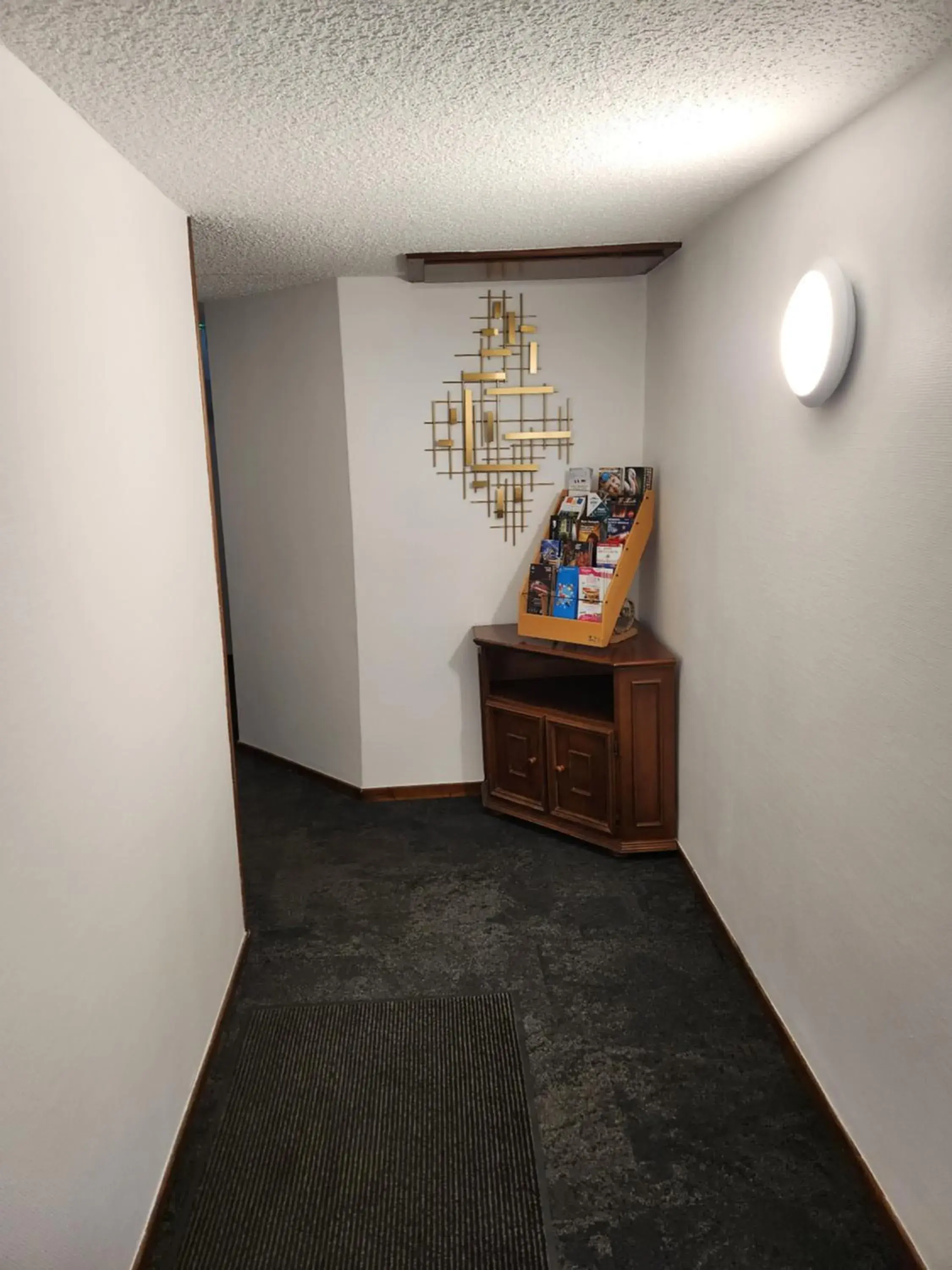 Property building in Hôtel Au Vieux Moulin Property building in Hôtel Au Vieux Moulin