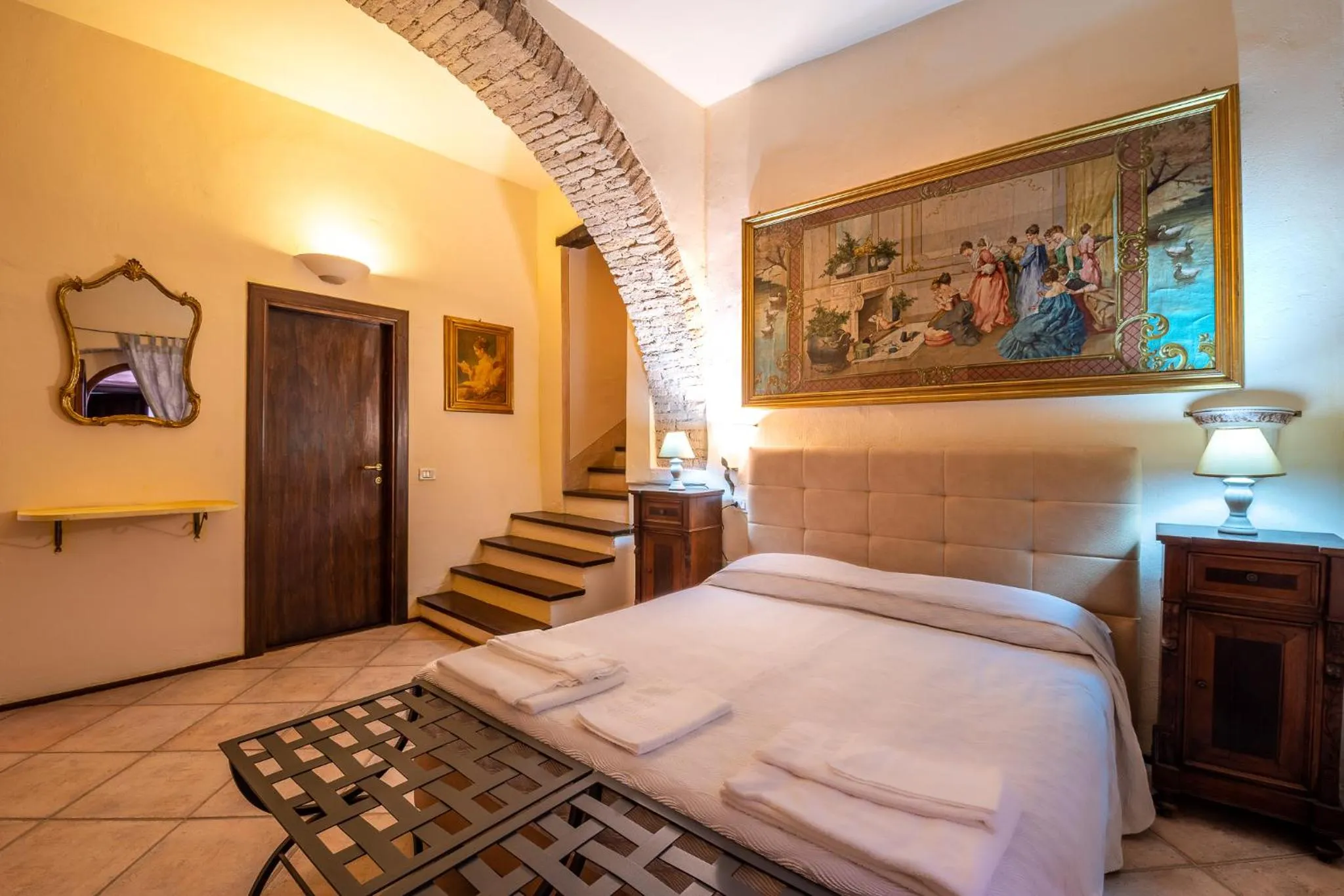 Bedroom, Bed in HOTEL TREVI Palazzo Natalini