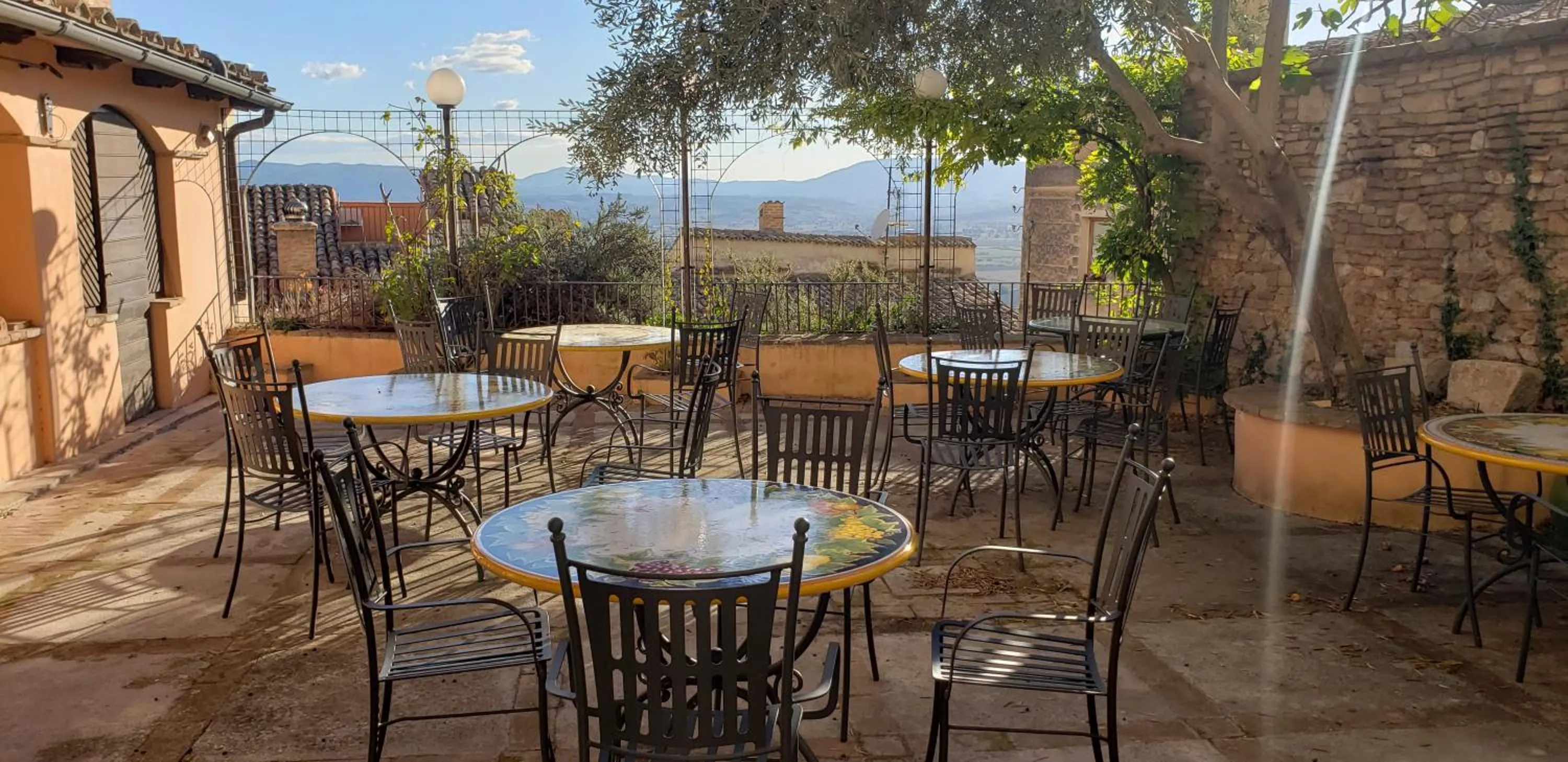 Balcony/Terrace in HOTEL TREVI Palazzo Natalini
