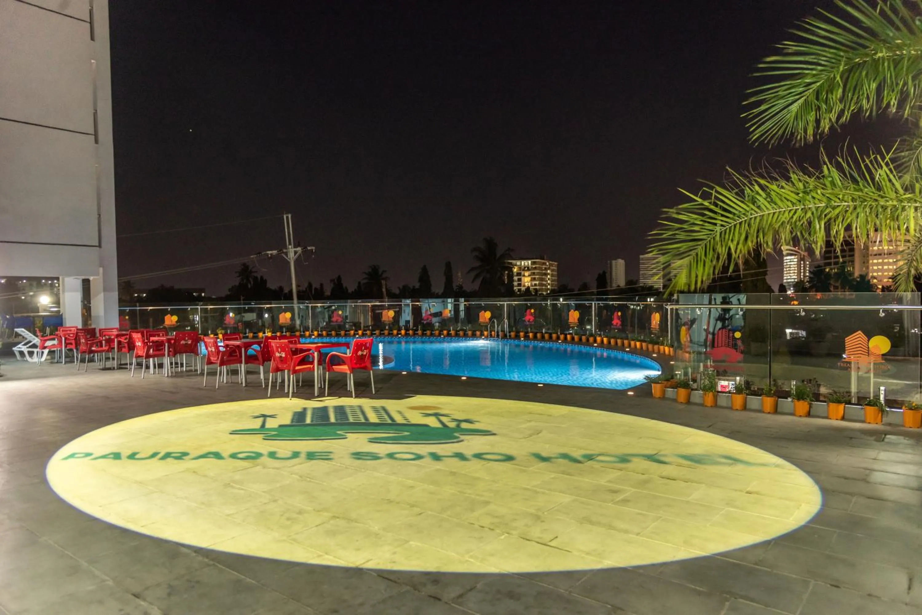 Swimming pool in Pauraque Soho Hotel