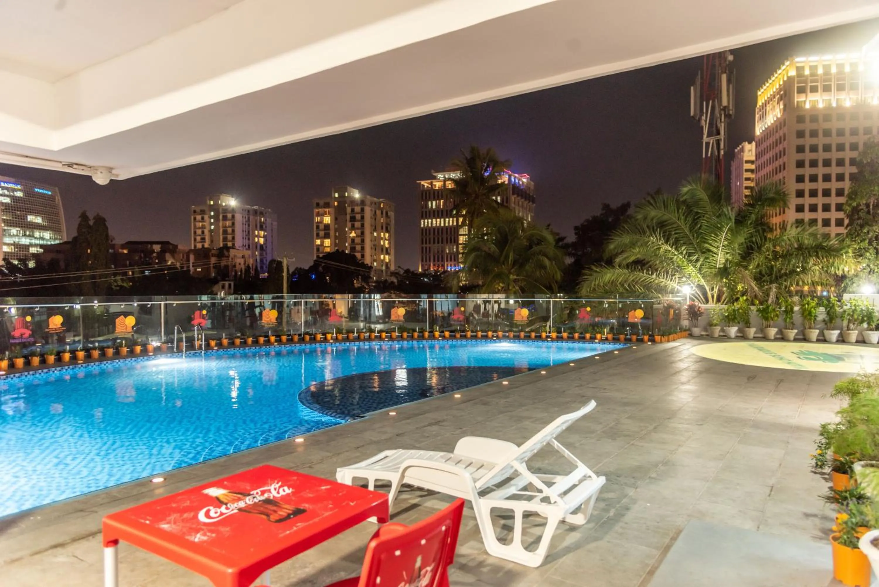 Swimming pool in Pauraque Soho Hotel