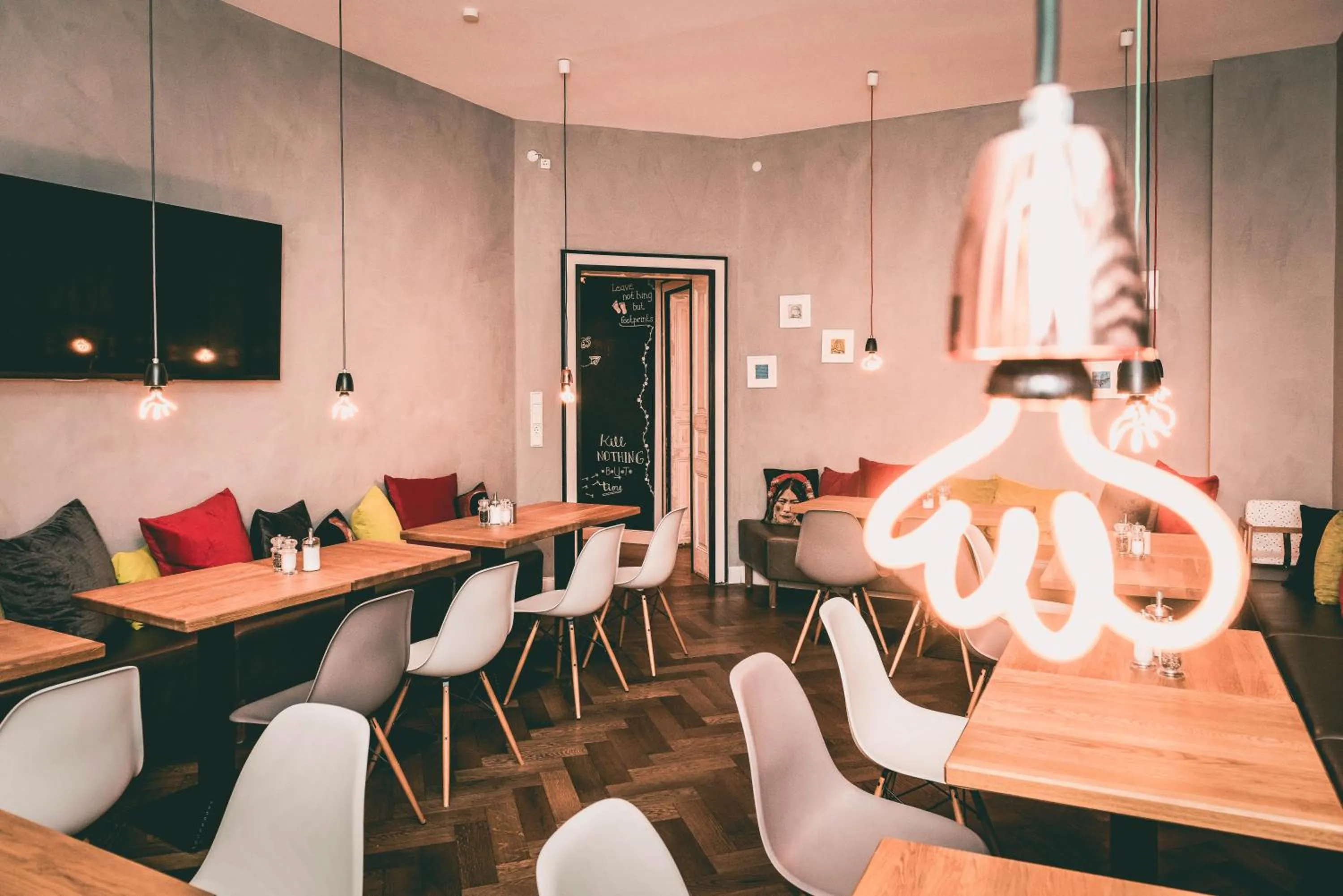 Restaurant/places to eat in Hotel Villa Klemm - Wiesbaden City