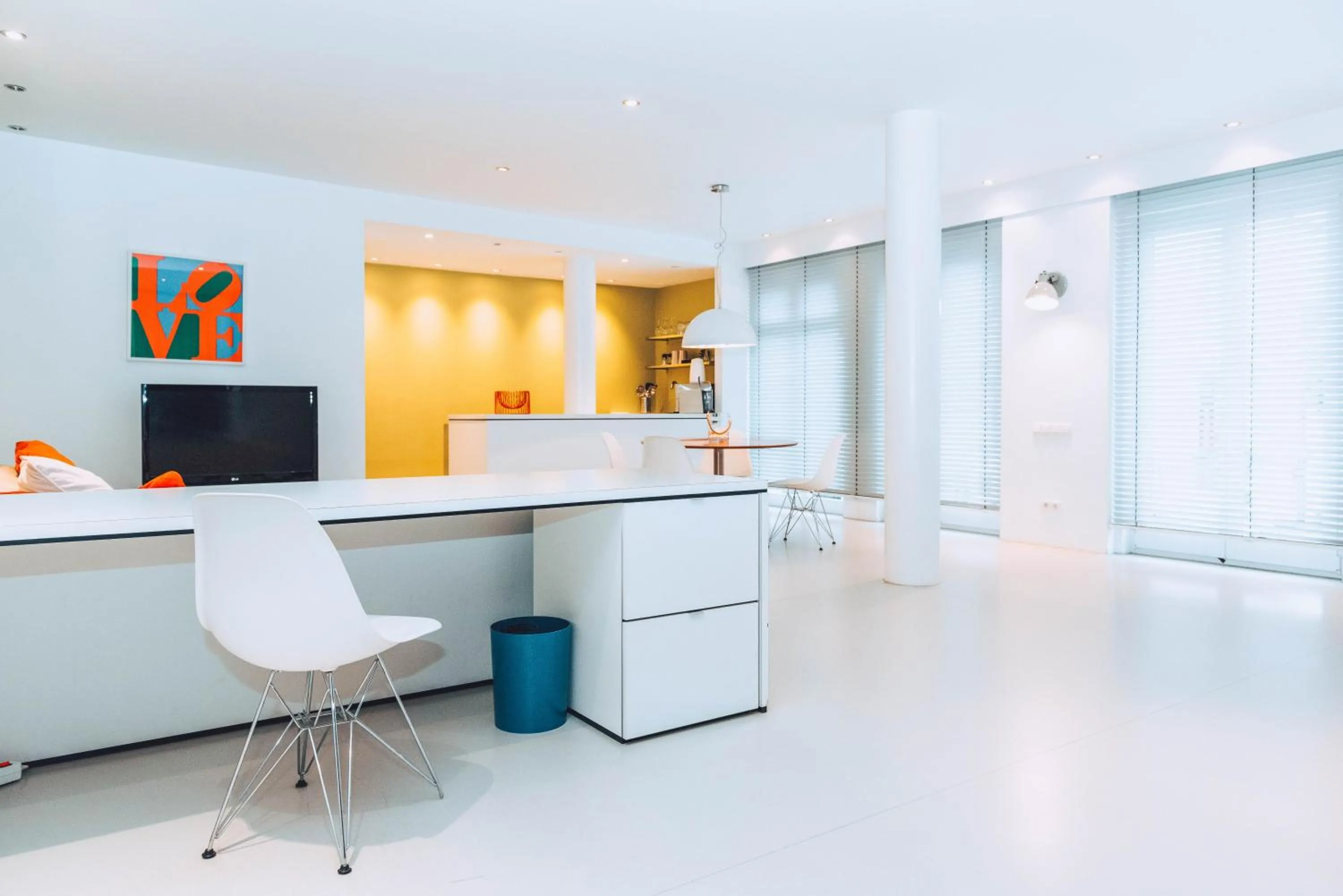 TV and multimedia in Hotel Villa Klemm - Wiesbaden City