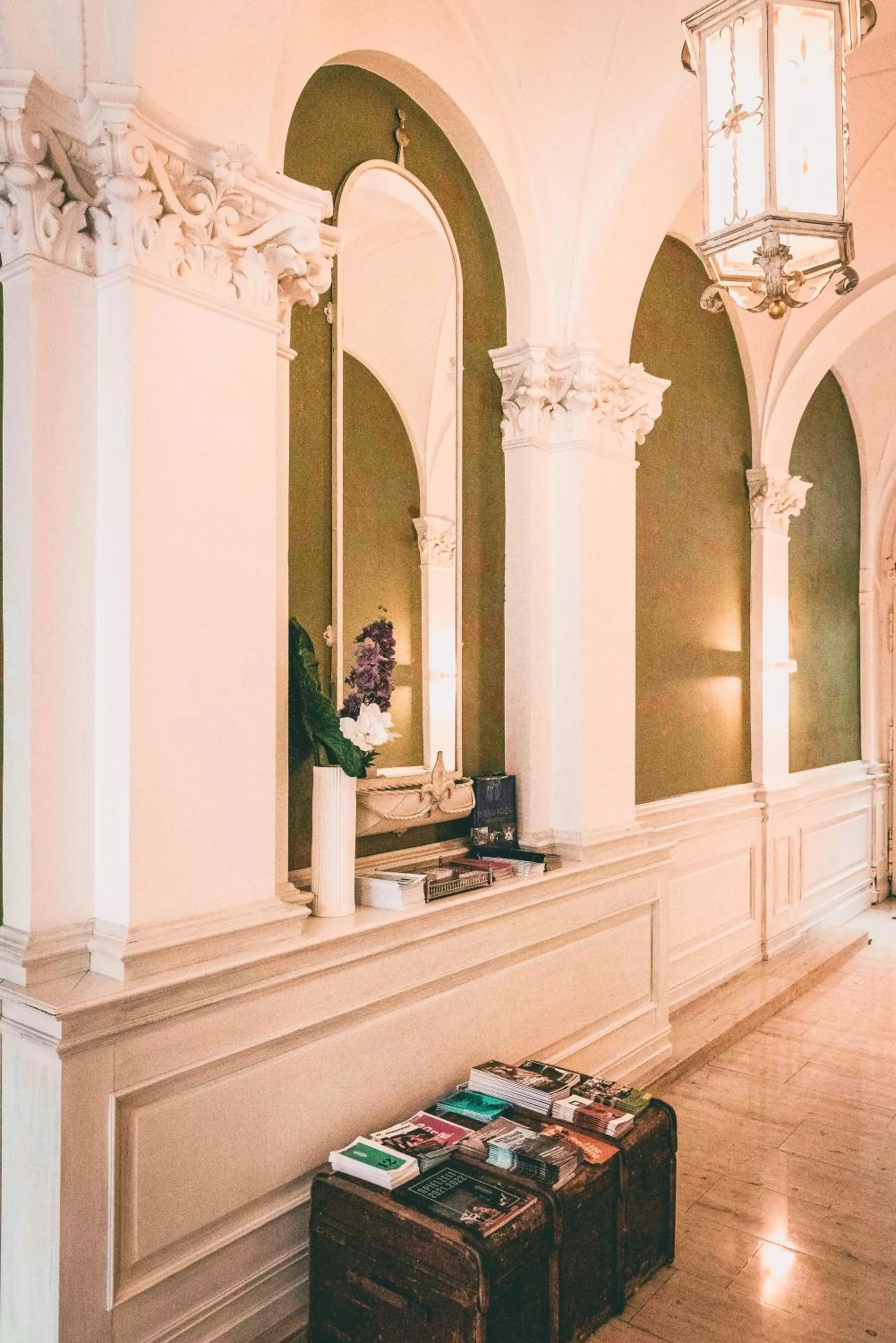 Lobby or reception in Hotel Villa Klemm - Wiesbaden City