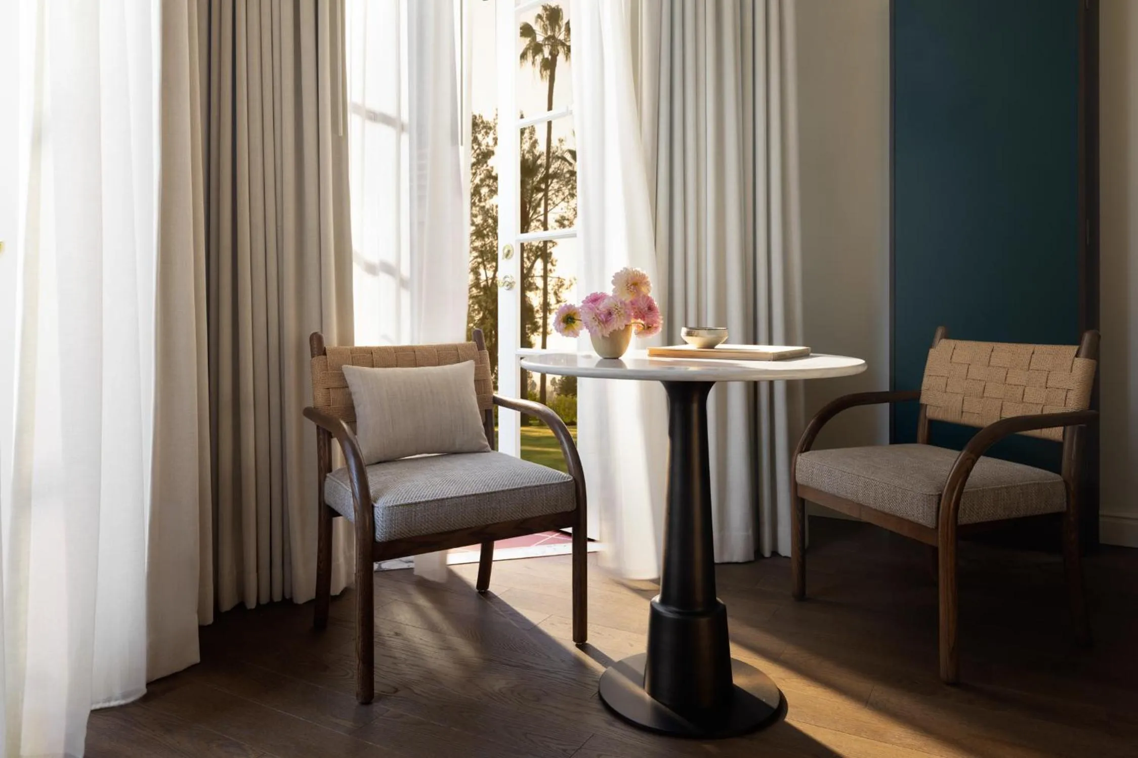 Seating area in The Langham Huntington, Pasadena