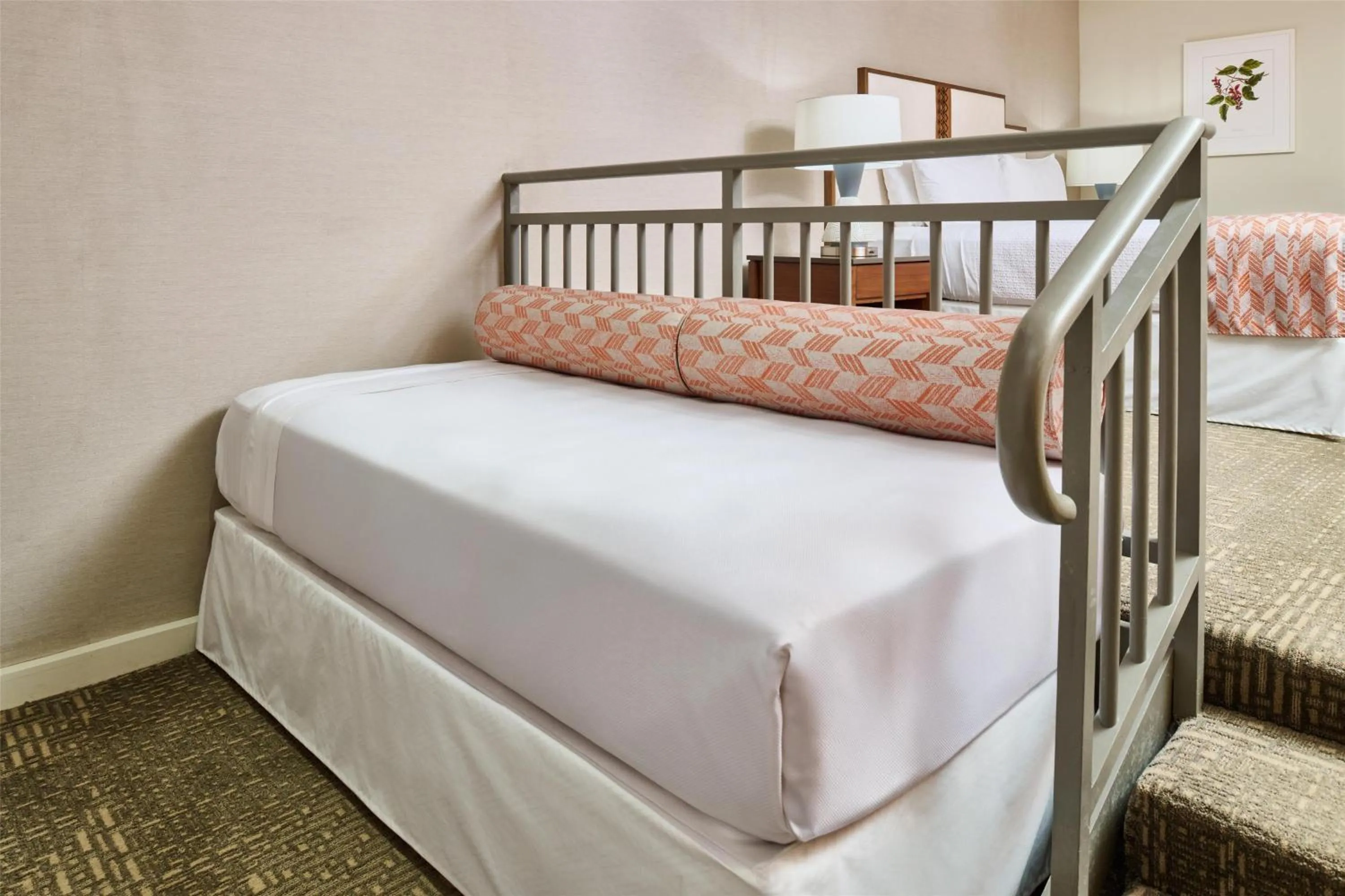 Bedroom, Bed in OUTRIGGER Kāʻanapali Beach Resort