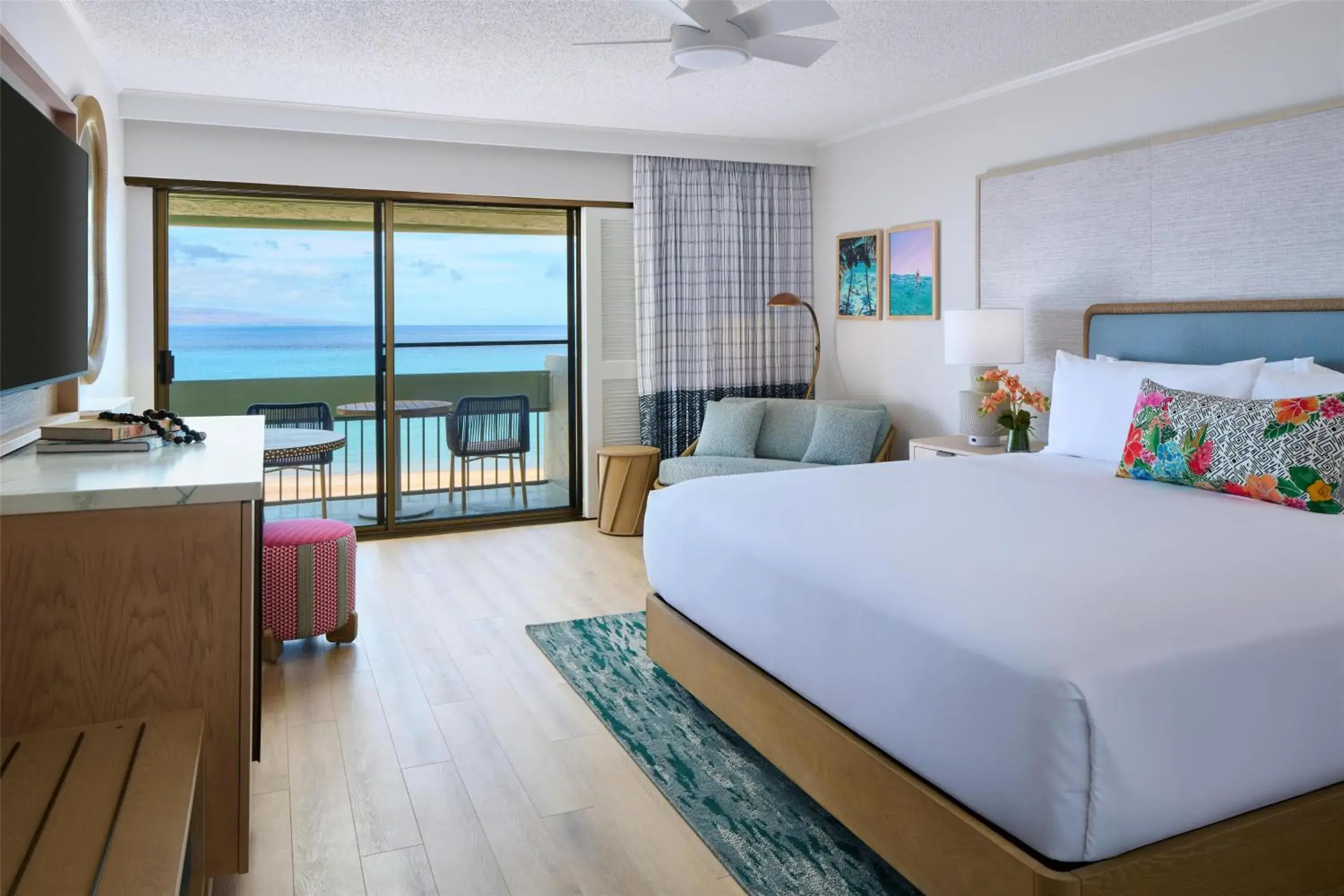 Signature Oceanfront Family Suite in OUTRIGGER Kāʻanapali Beach Resort Signature Oceanfront Family Suite in OUTRIGGER Kāʻanapali Beach Resort