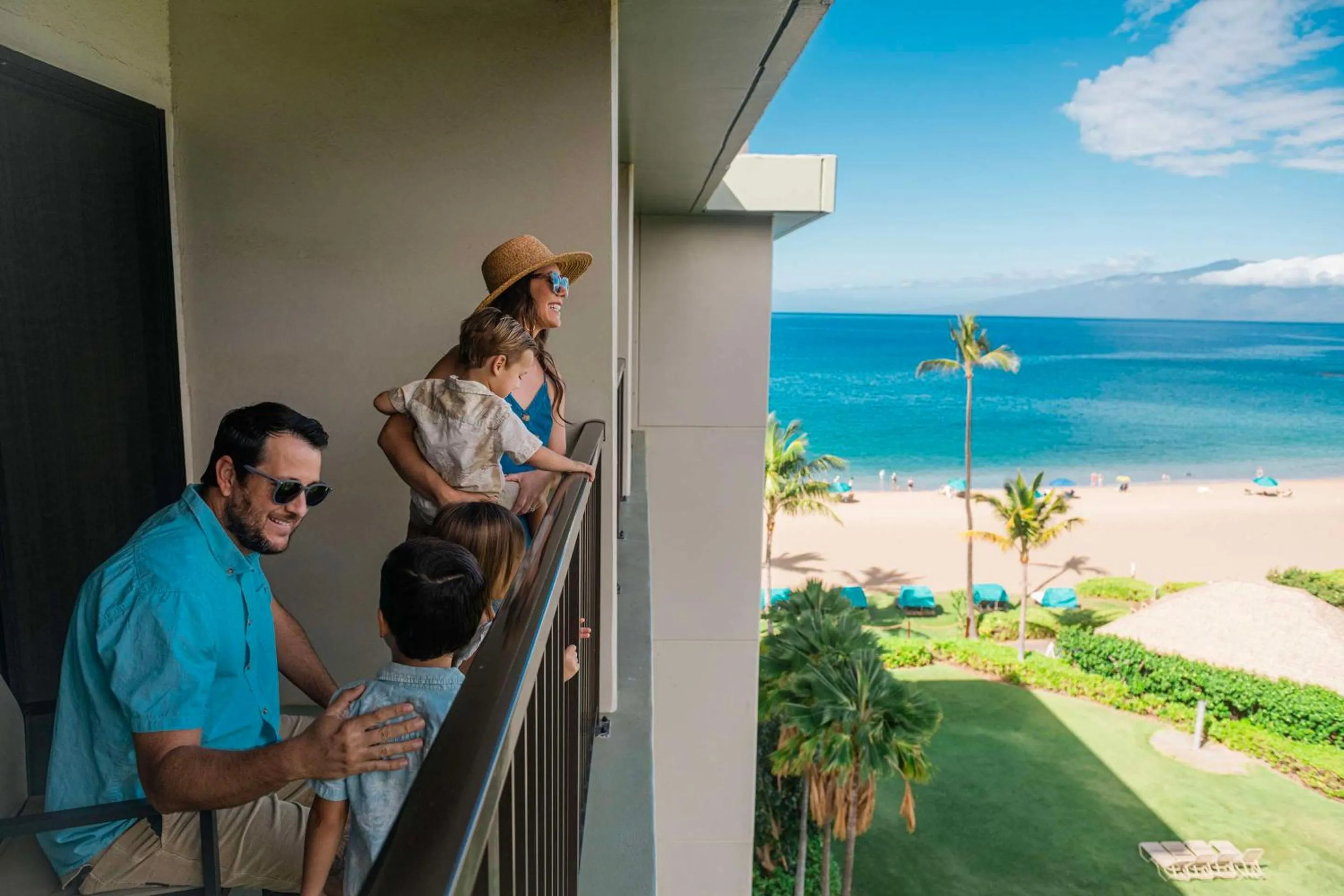 Bedroom in OUTRIGGER Kāʻanapali Beach Resort