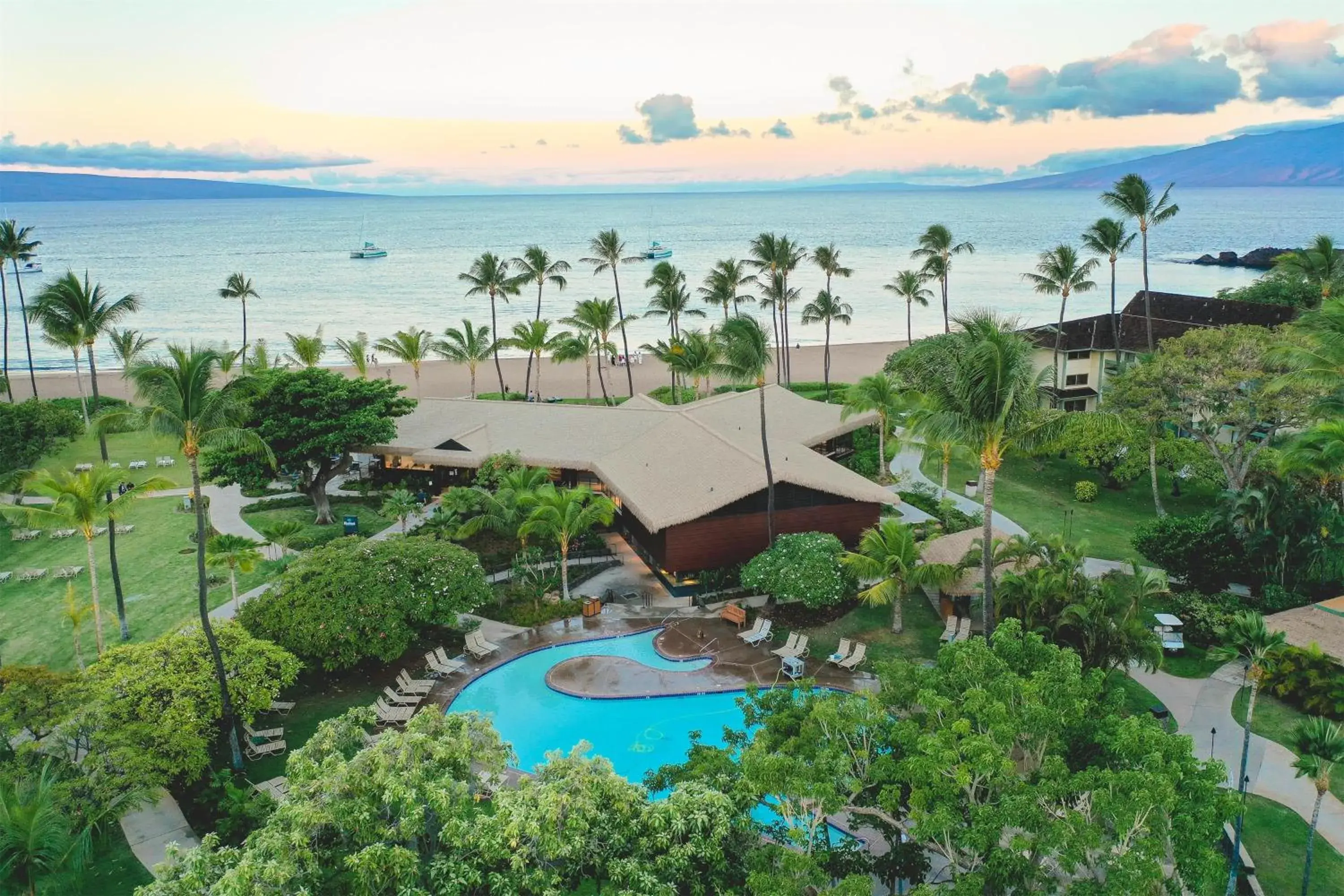 Pool view in OUTRIGGER Kāʻanapali Beach Resort Pool view in OUTRIGGER Kāʻanapali Beach Resort