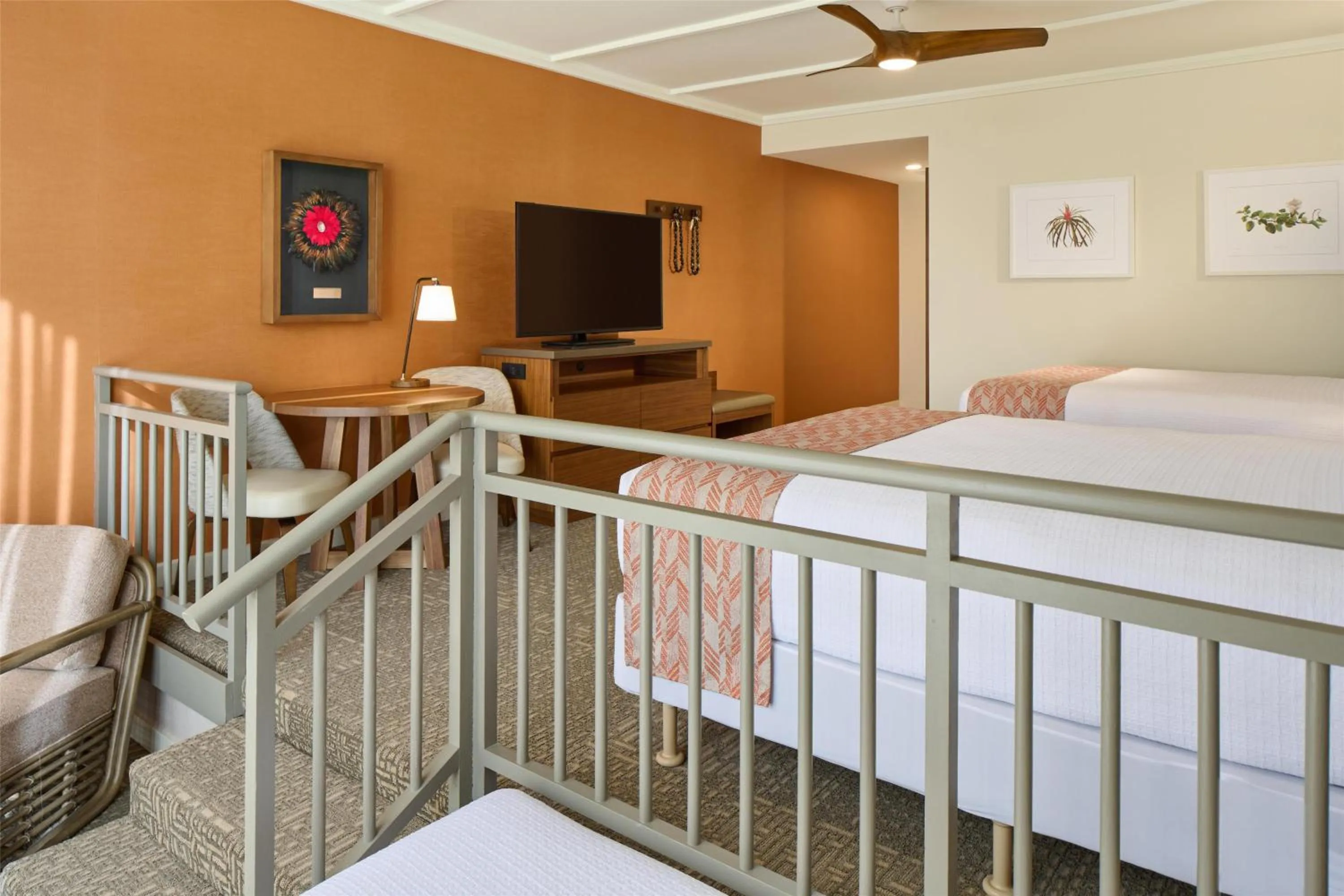 Bedroom, Bed in OUTRIGGER Kāʻanapali Beach Resort