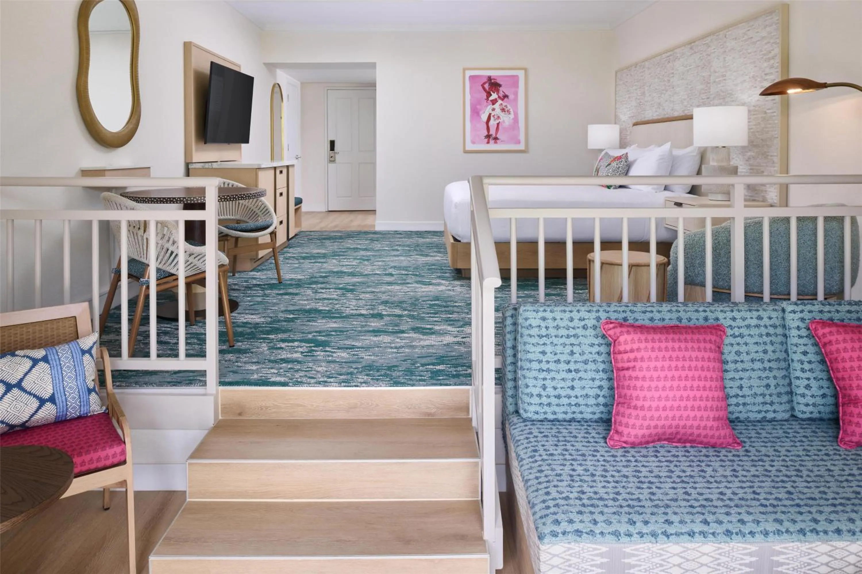 Bedroom, Bed in OUTRIGGER Kāʻanapali Beach Resort