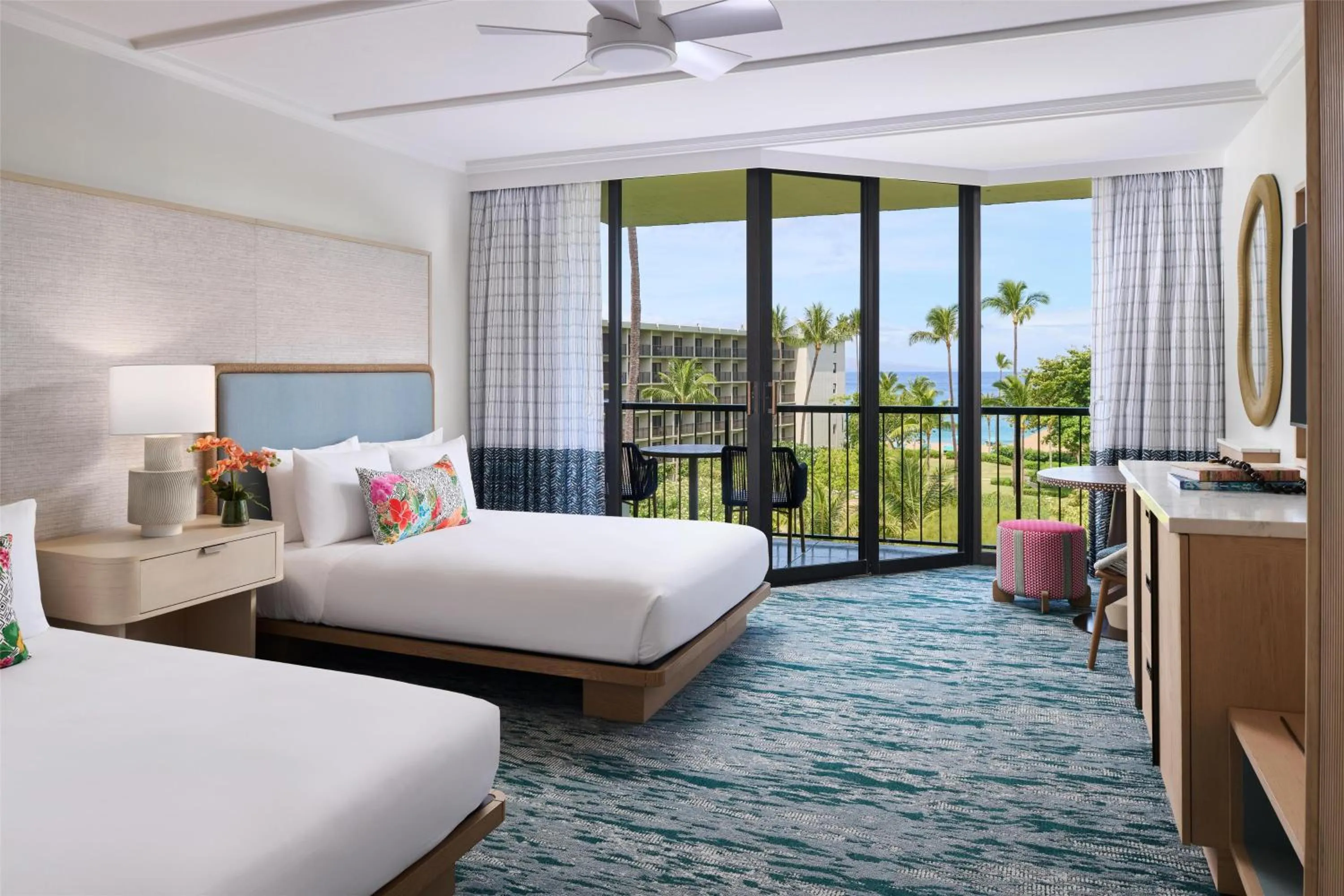 Bedroom, Bed in OUTRIGGER Kāʻanapali Beach Resort