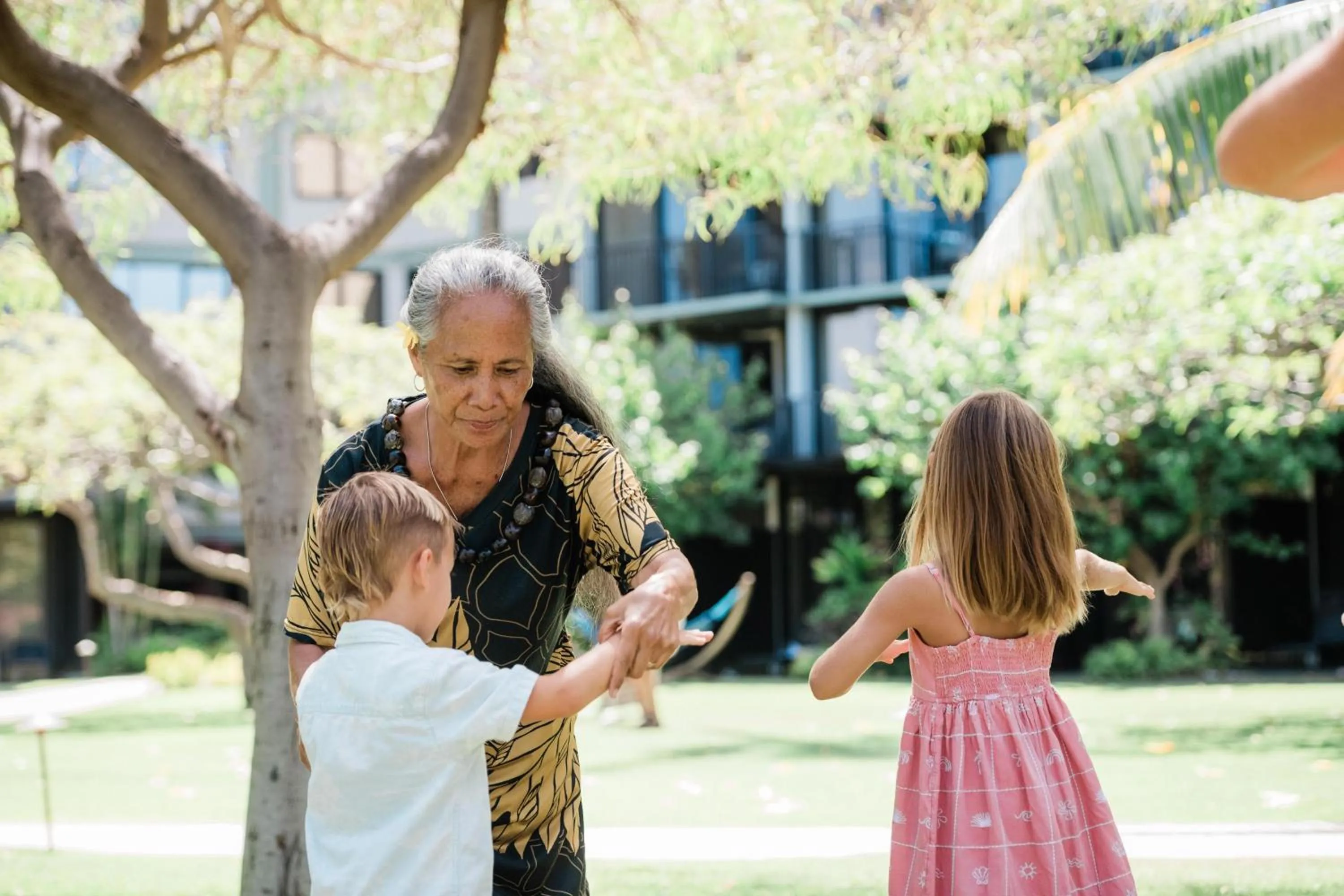 Property building in OUTRIGGER Kāʻanapali Beach Resort