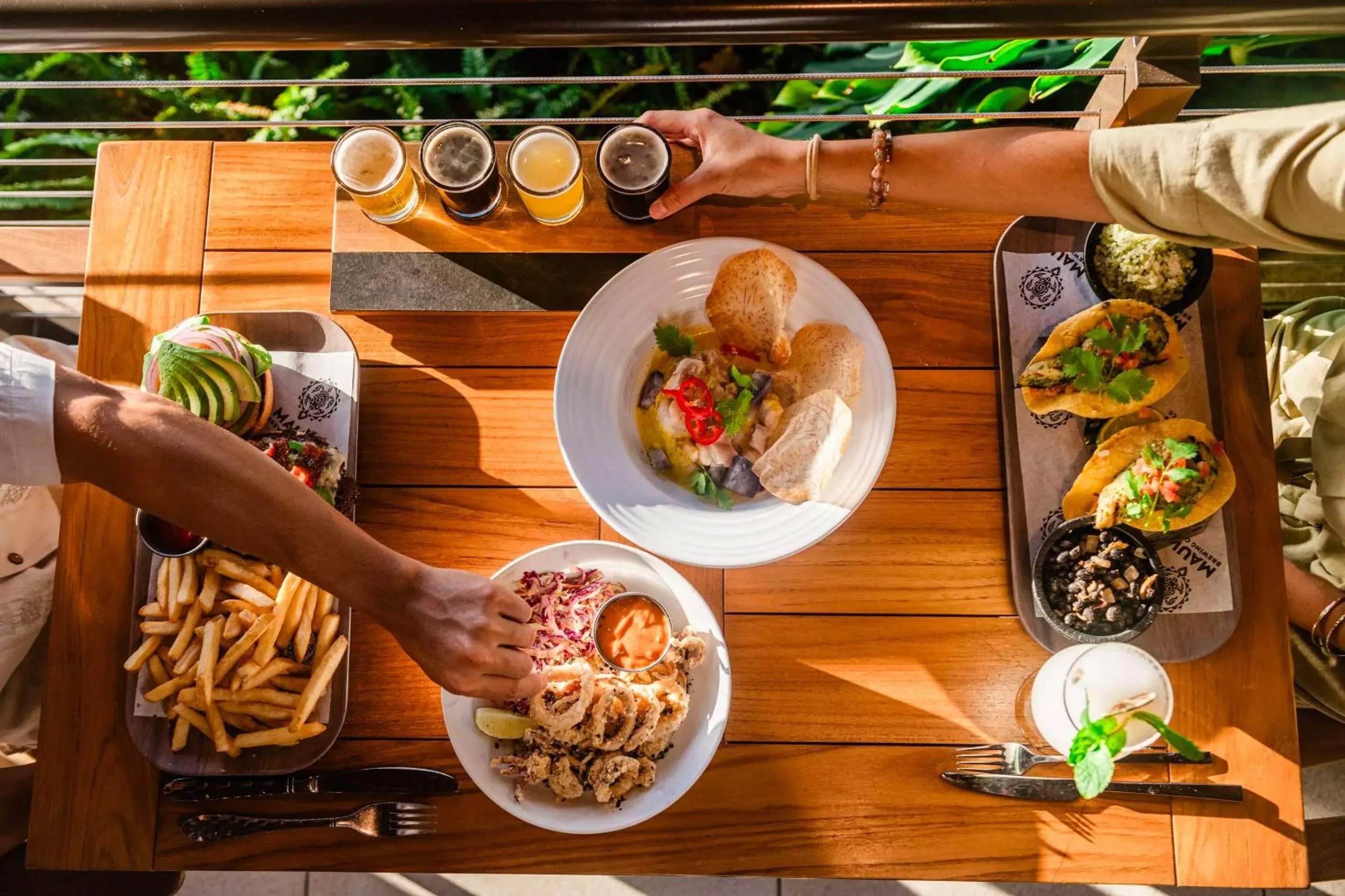 Food and drinks in OUTRIGGER Kāʻanapali Beach Resort Food and drinks in OUTRIGGER Kāʻanapali Beach Resort