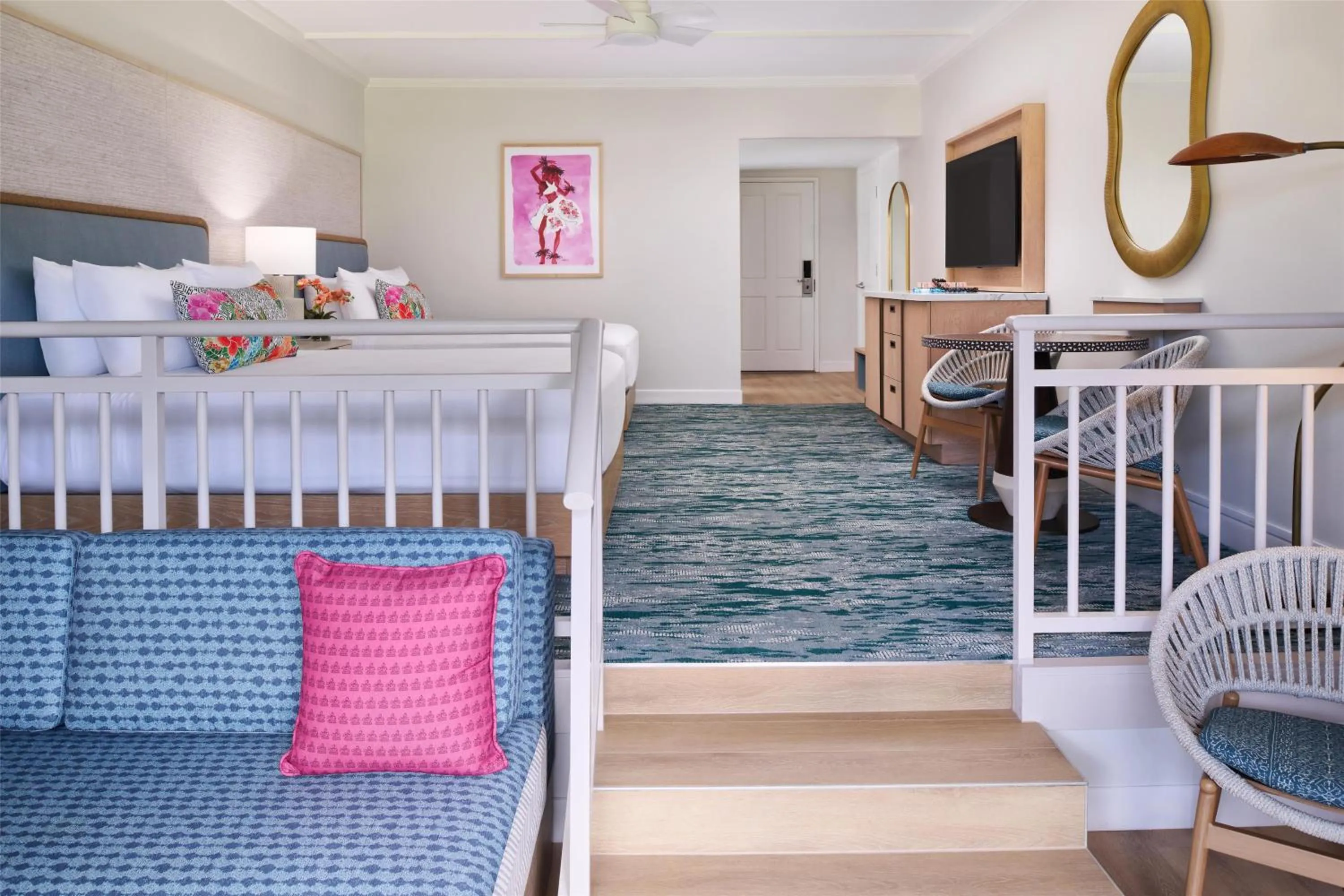 Bedroom, Bed in OUTRIGGER Kāʻanapali Beach Resort