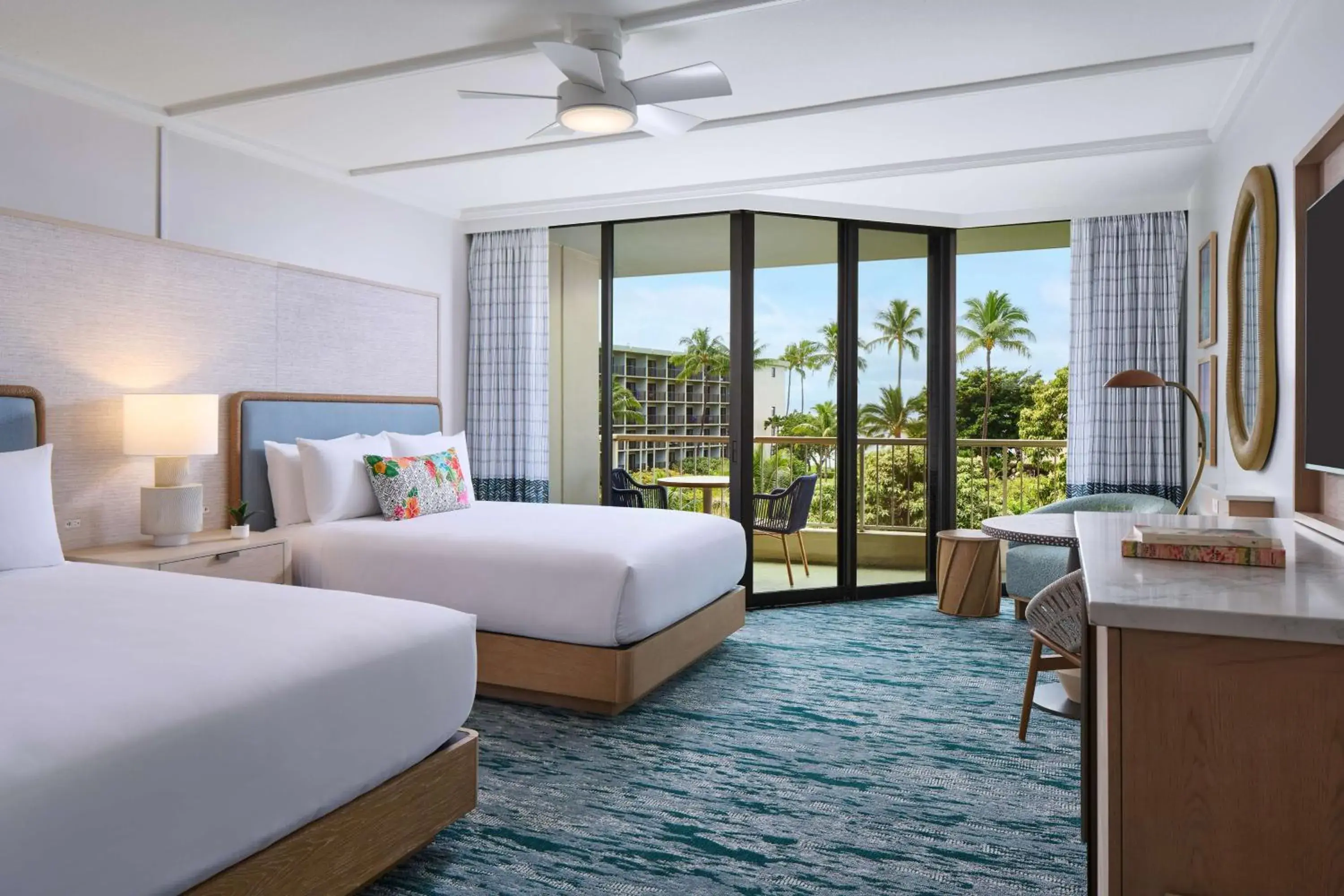 Bedroom, Bed in OUTRIGGER Kāʻanapali Beach Resort Bedroom, Bed in OUTRIGGER Kāʻanapali Beach Resort