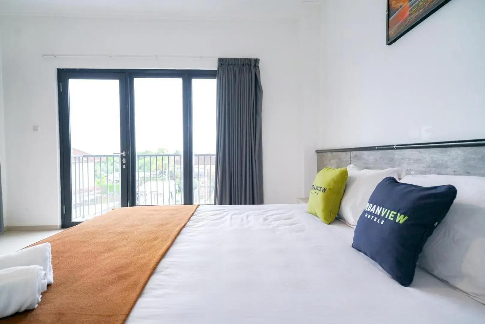 Bedroom, Bed in Urbanview Pecatu Residence Bali by RedDoorz Bedroom, Bed in Urbanview Pecatu Residence Bali by RedDoorz