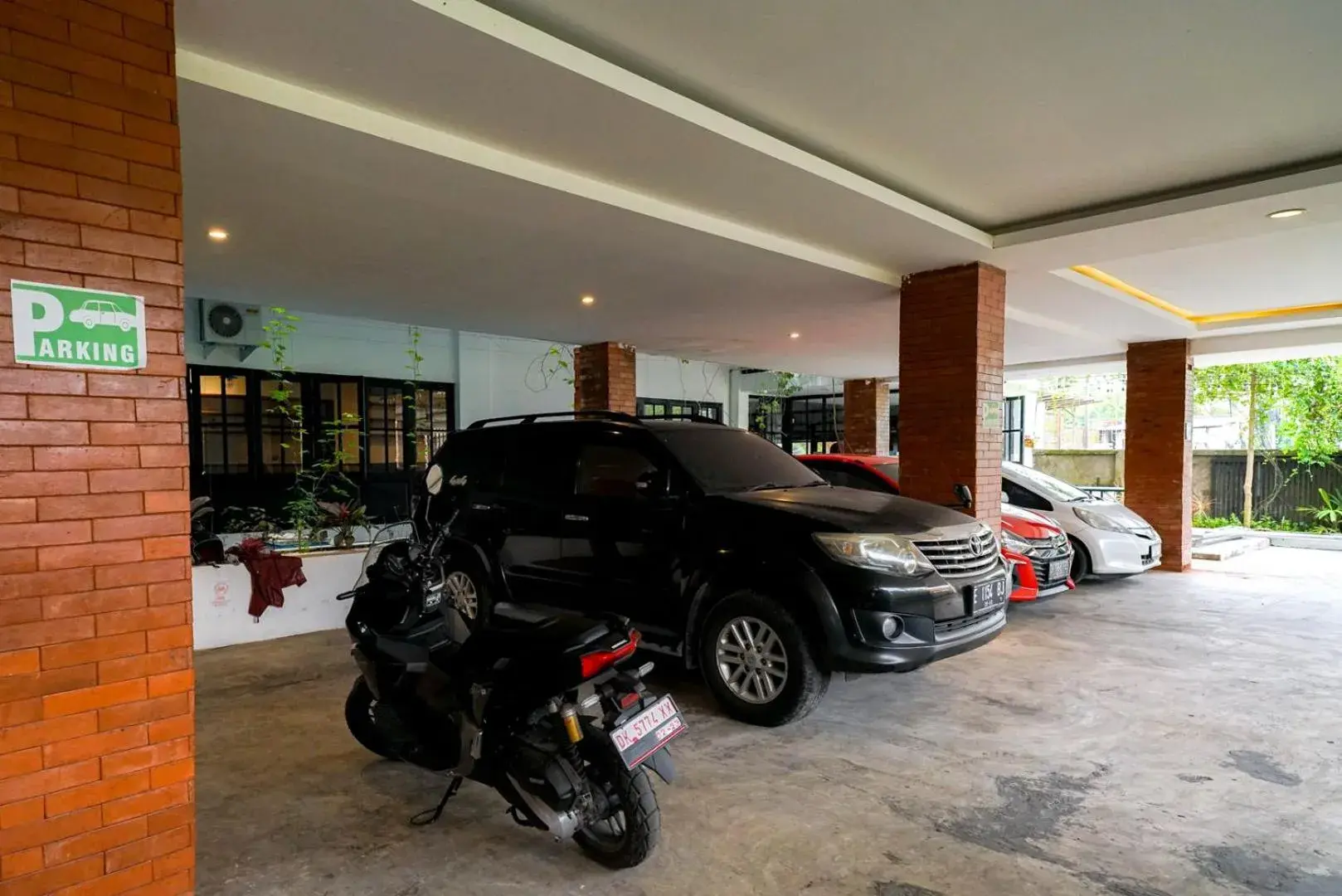 Parking in Urbanview Pecatu Residence Bali by RedDoorz Parking in Urbanview Pecatu Residence Bali by RedDoorz