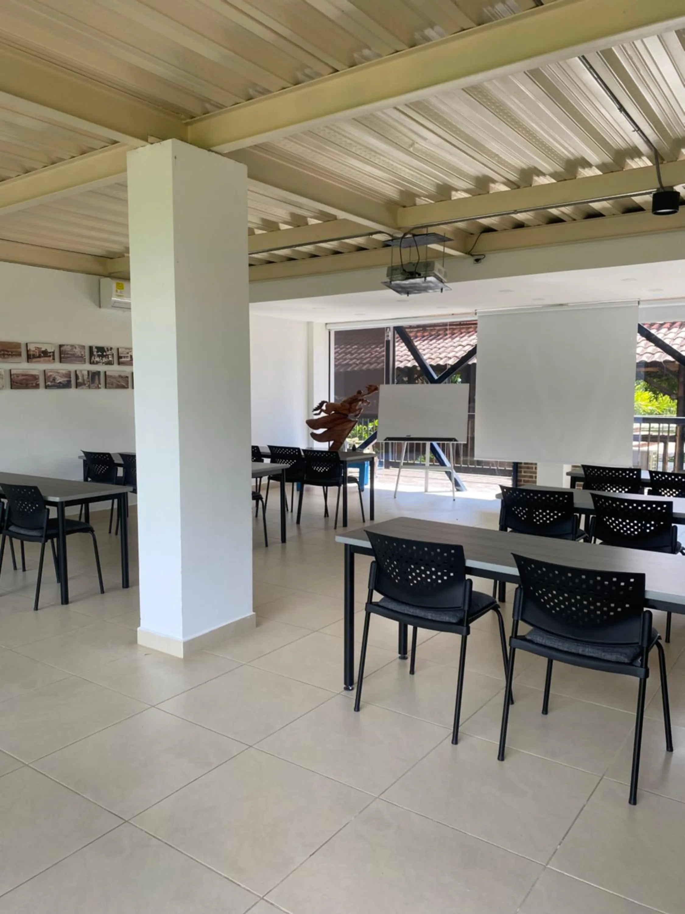 Meeting/conference room in Villa Juana Hotel