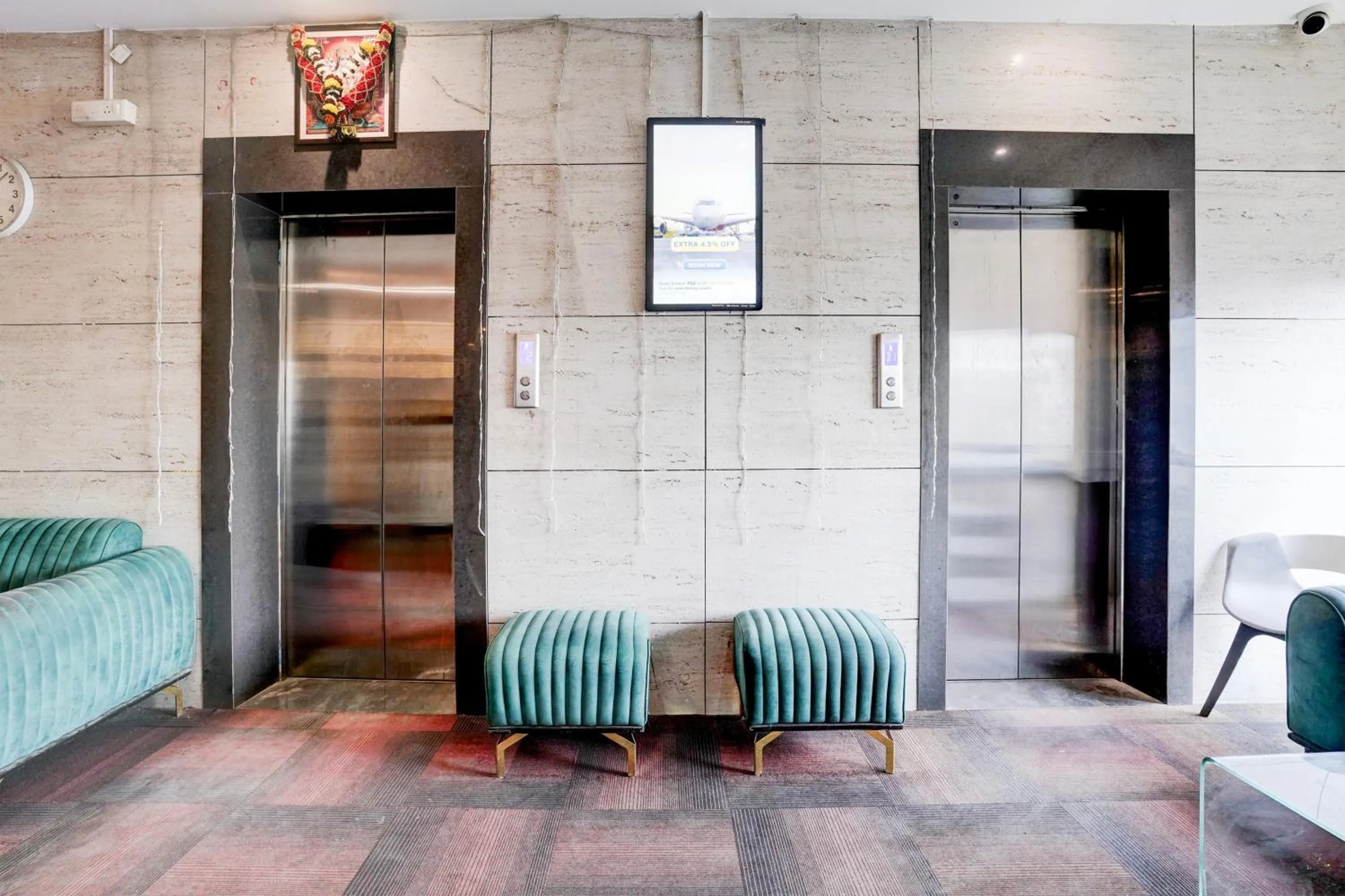 Lobby or reception in Super Townhouse PBG Mall Vashi