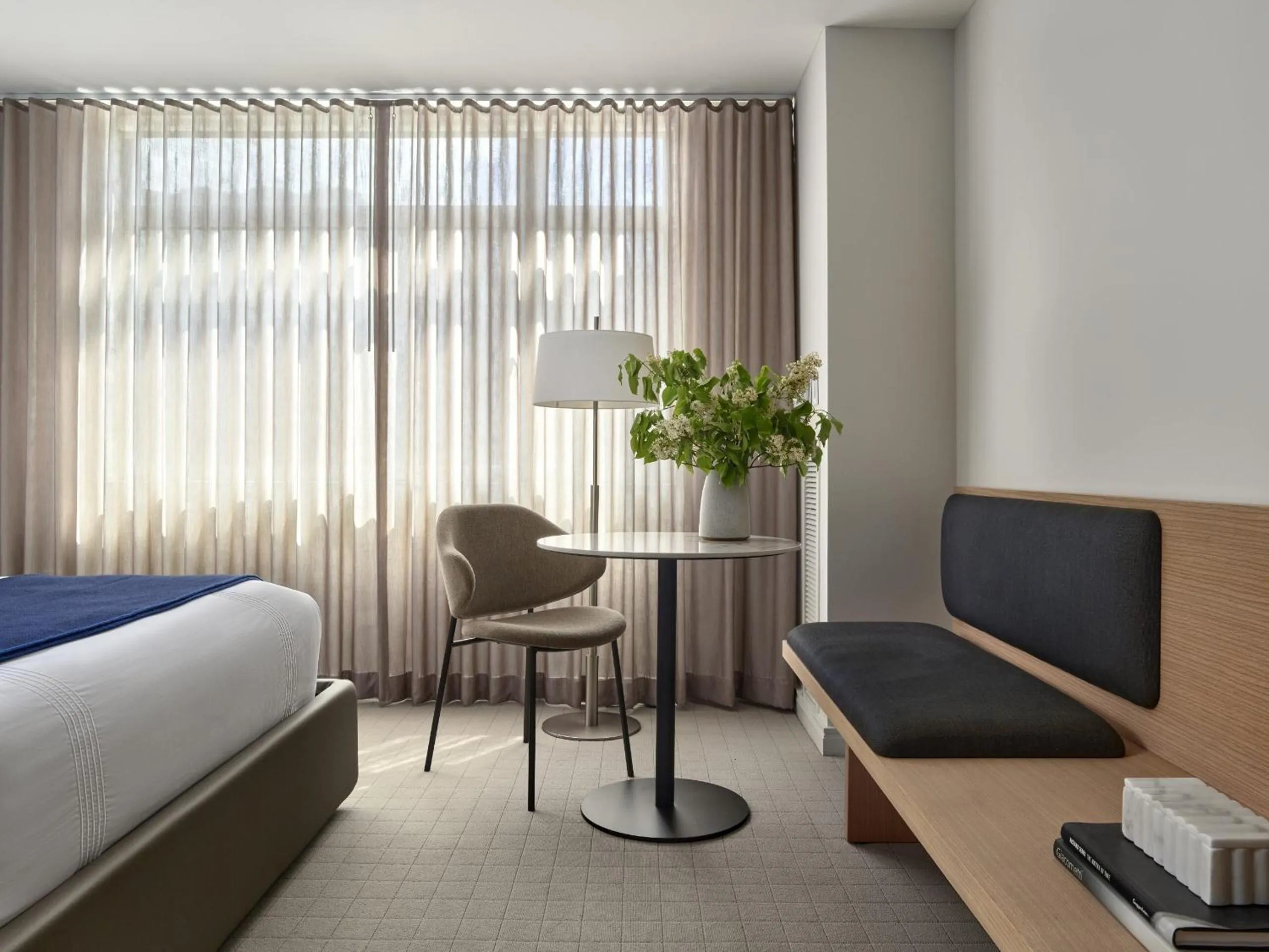 Bed in Hotel AKA Boston Common