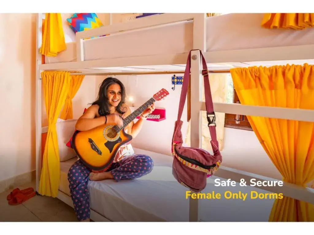 Bed in goSTOPS Mukteshwar Bed in goSTOPS Mukteshwar