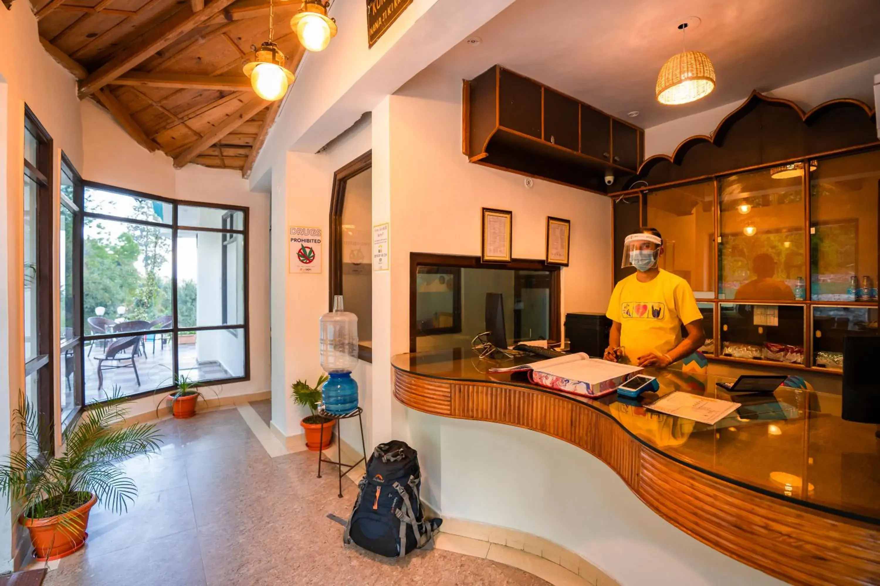 Lobby or reception in goSTOPS Mukteshwar - Private Rooms and Dorms Lobby or reception in goSTOPS Mukteshwar - Private Rooms and Dorms