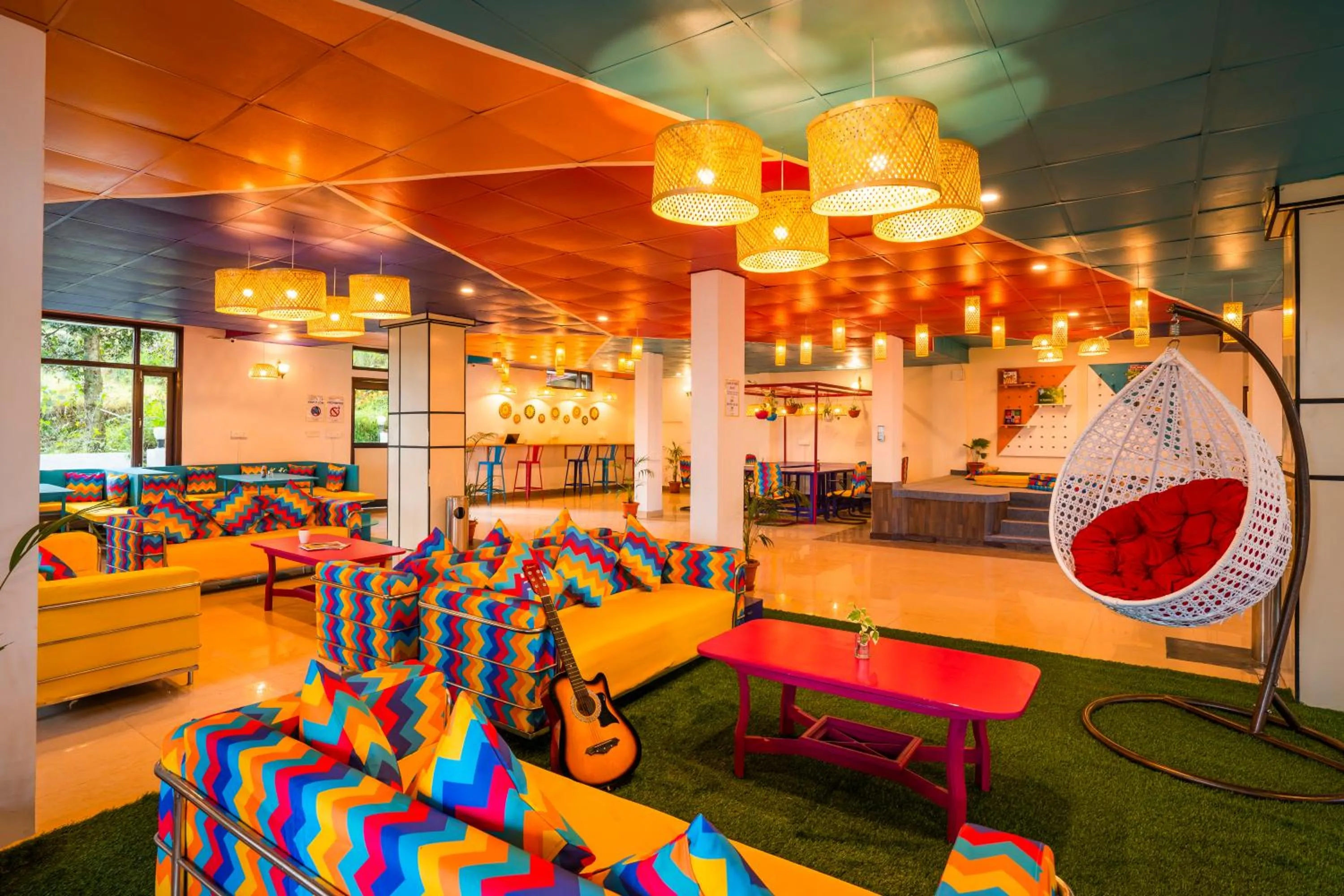 Seating area in goSTOPS Mukteshwar - Private Rooms and Dorms