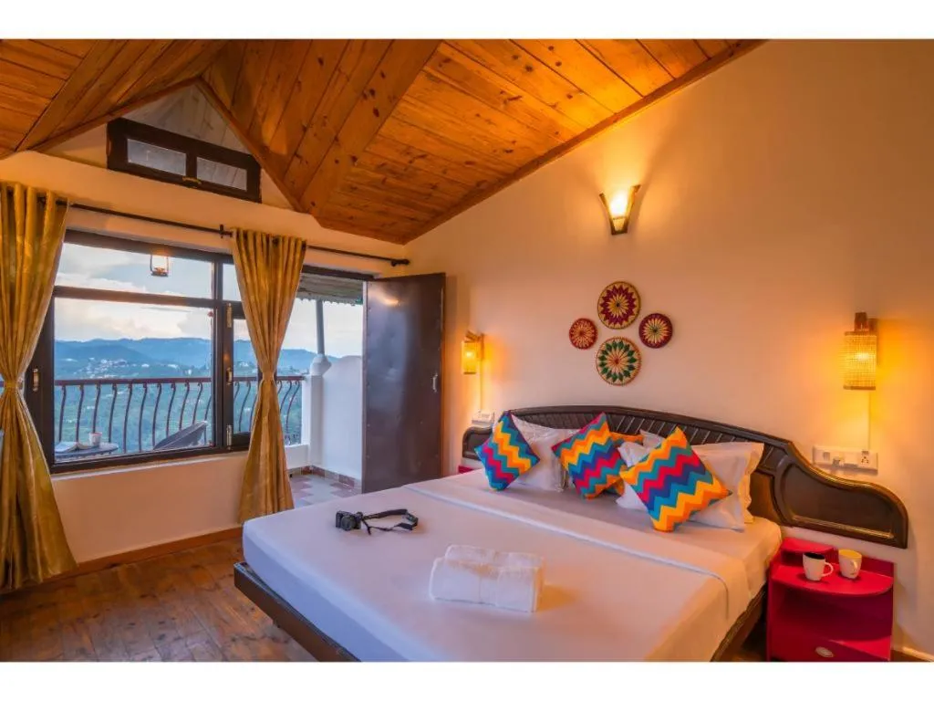 Bed in goSTOPS Mukteshwar