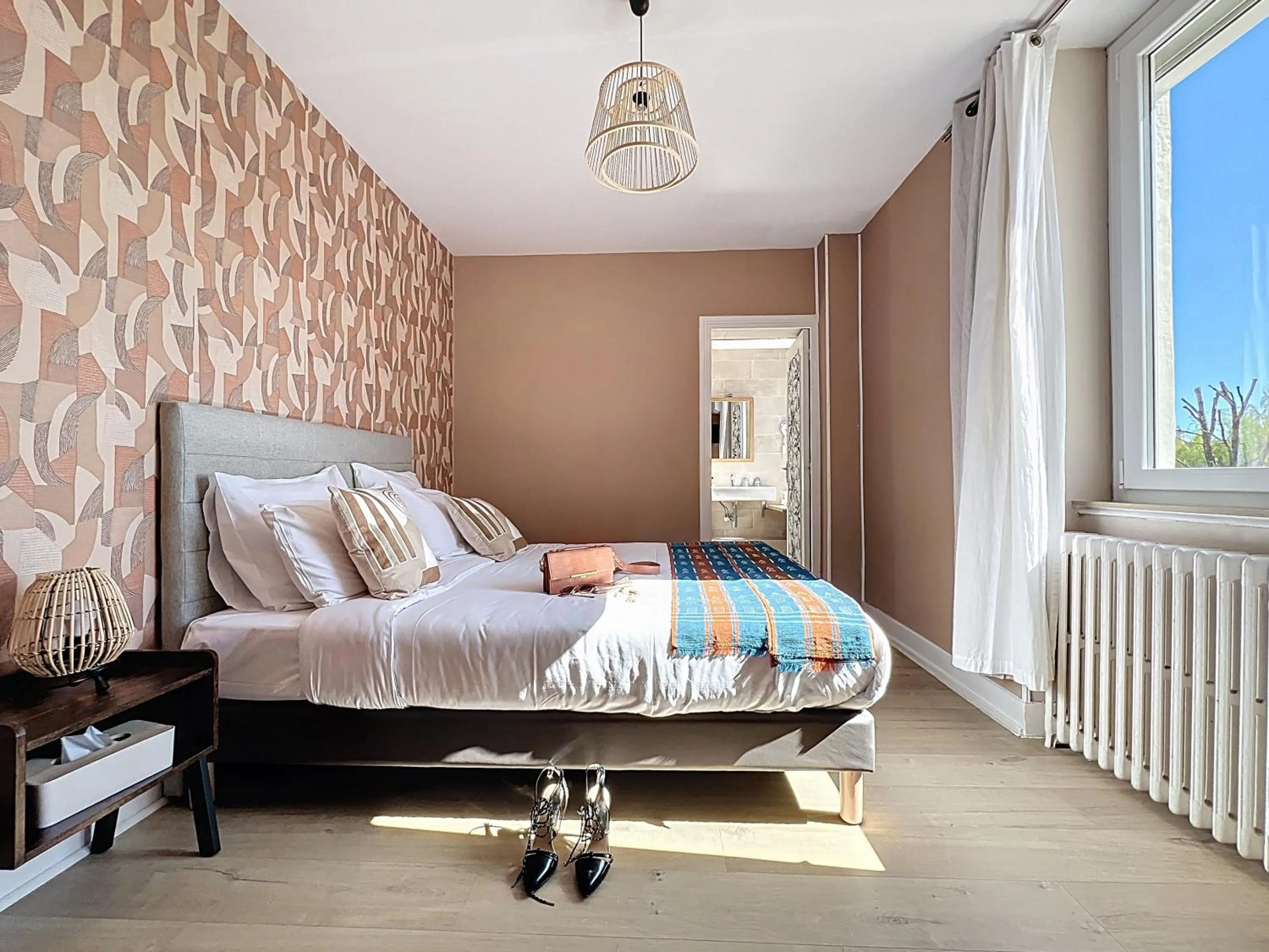 Bedroom, Bed in Auberge la musardière