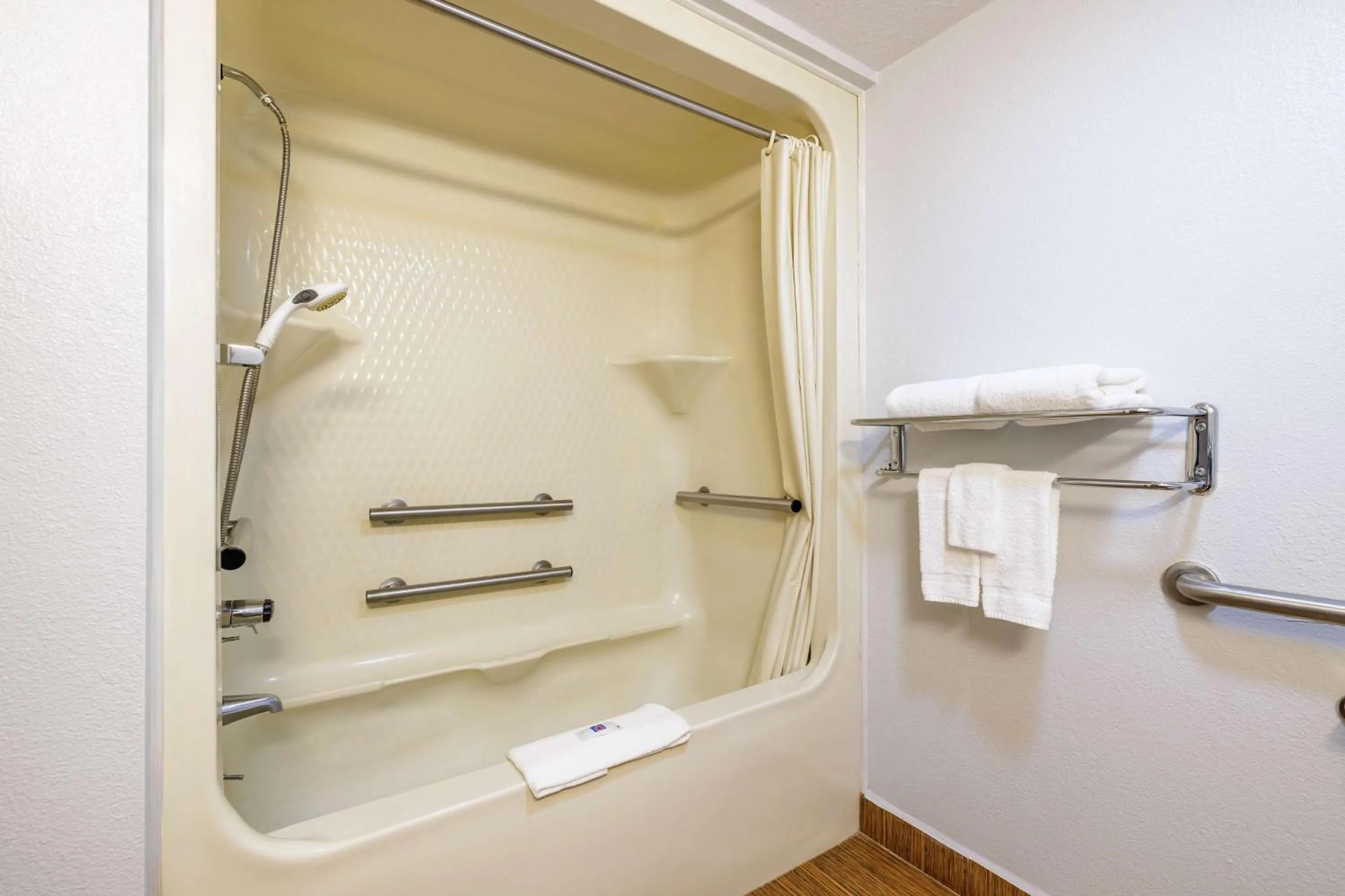 Bathroom in Motel 6-Auburn, CA