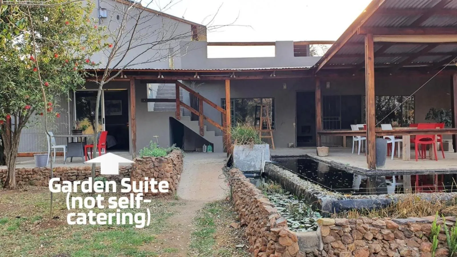 Facade/entrance in Little Forest Farm