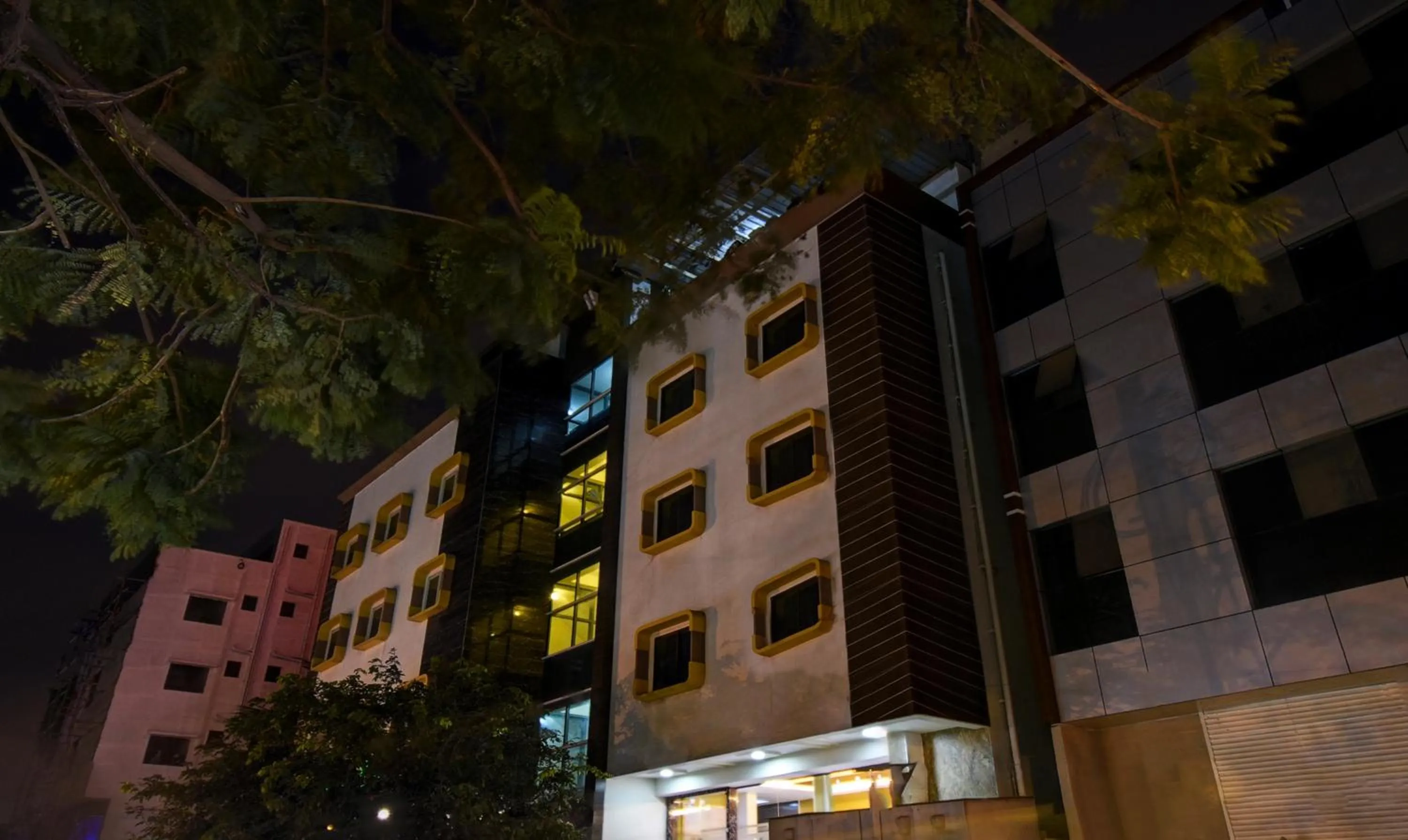 Property building in Treebo Primeland Suites